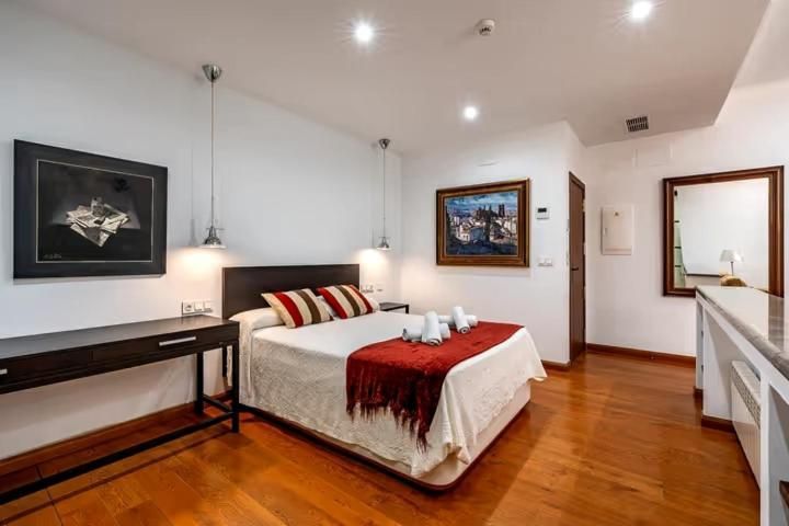 One-Bedroom Suite