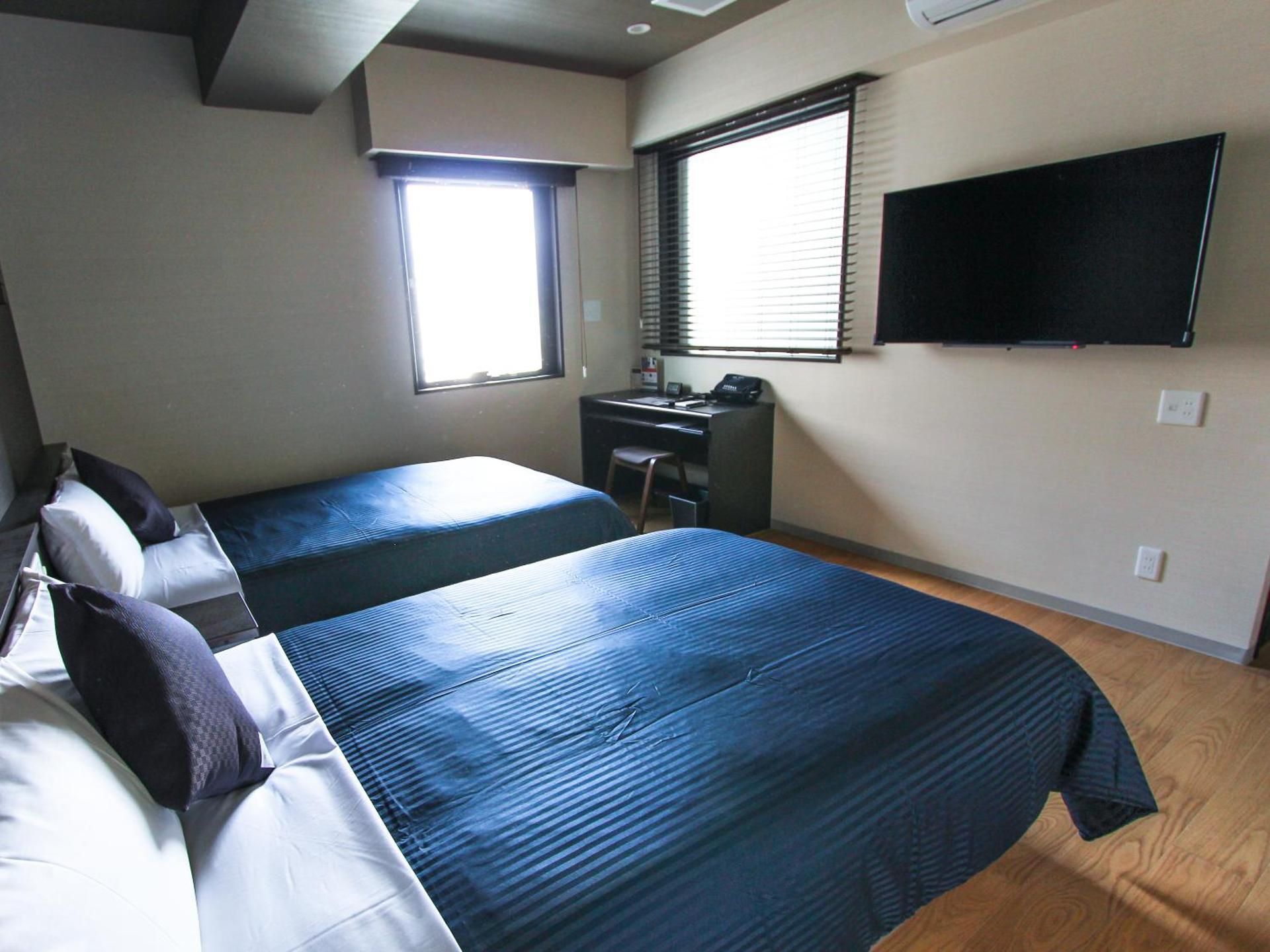 Twin Room - Non-Smoking