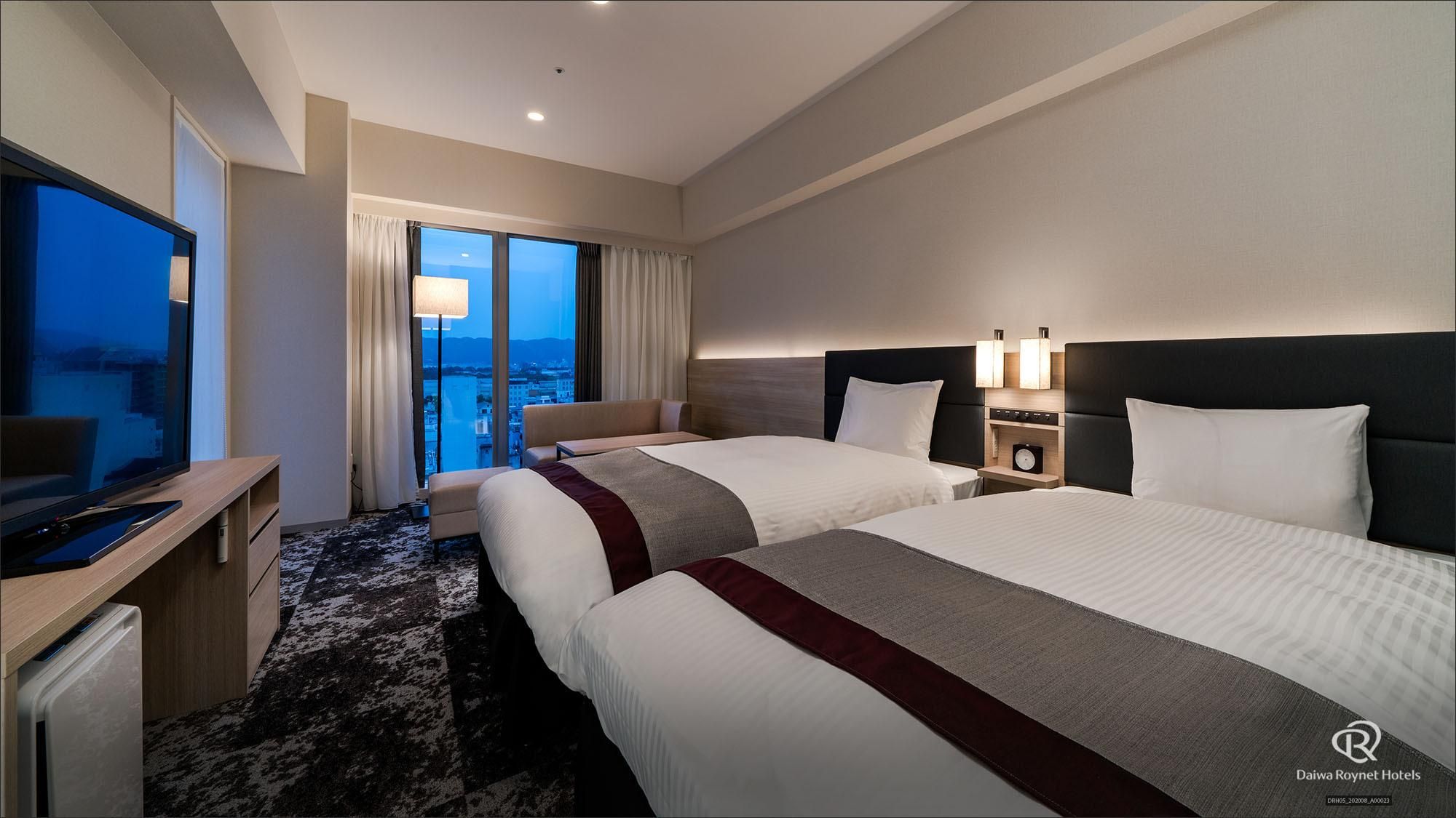 Standard Twin Room - Non-Smoking