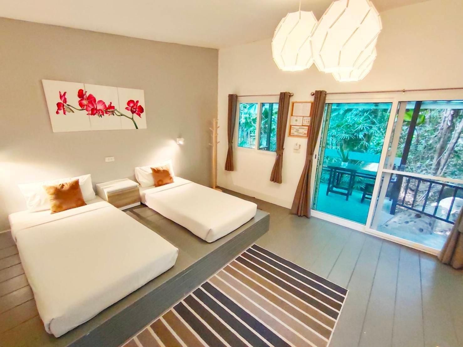 Superior Garden View