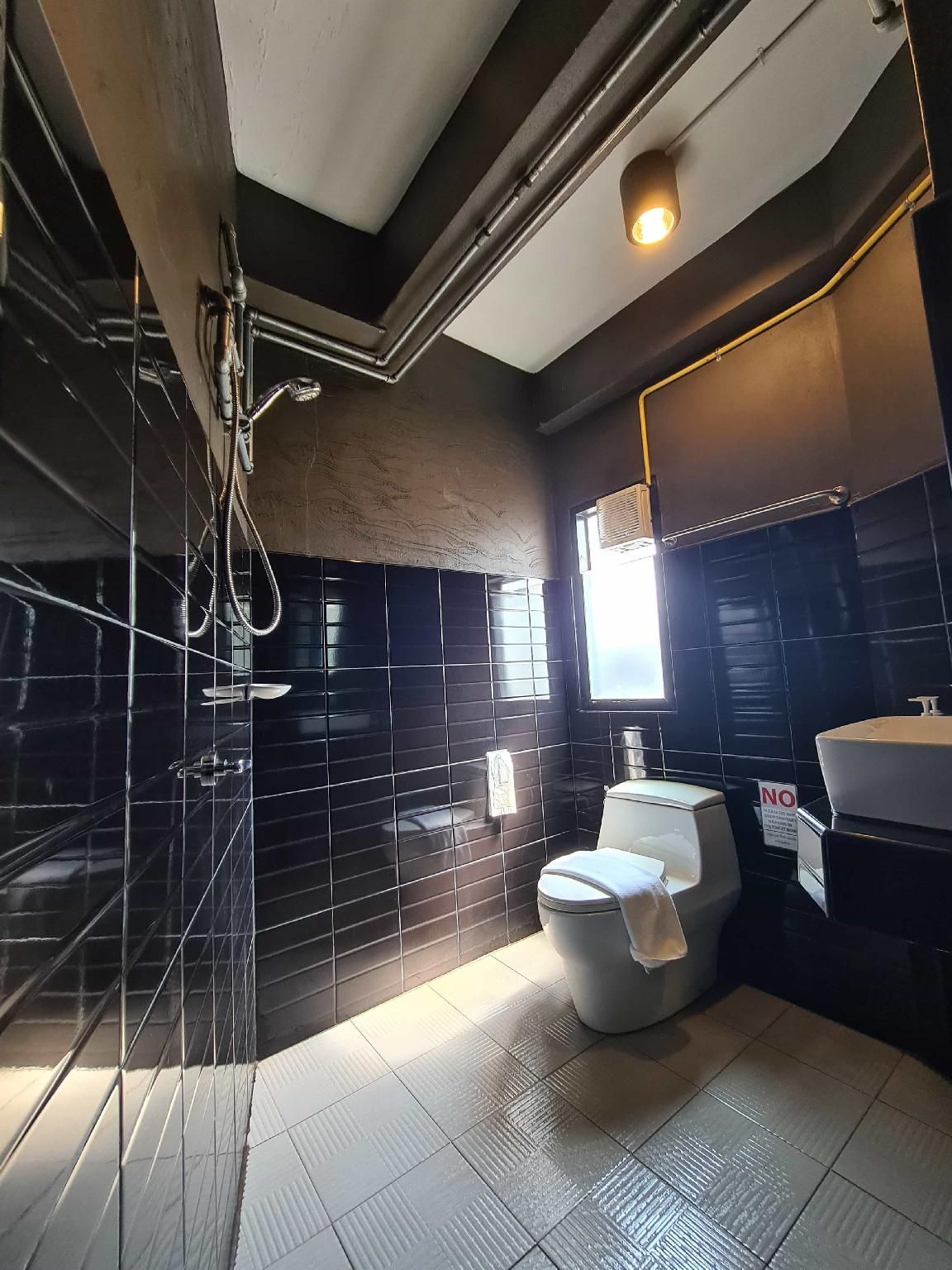 Standard Double Room with Private Bathroom