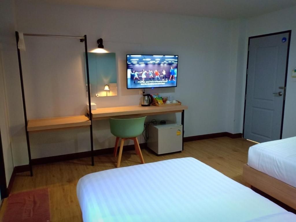 House Number 3 Deluxe Twin Room 3