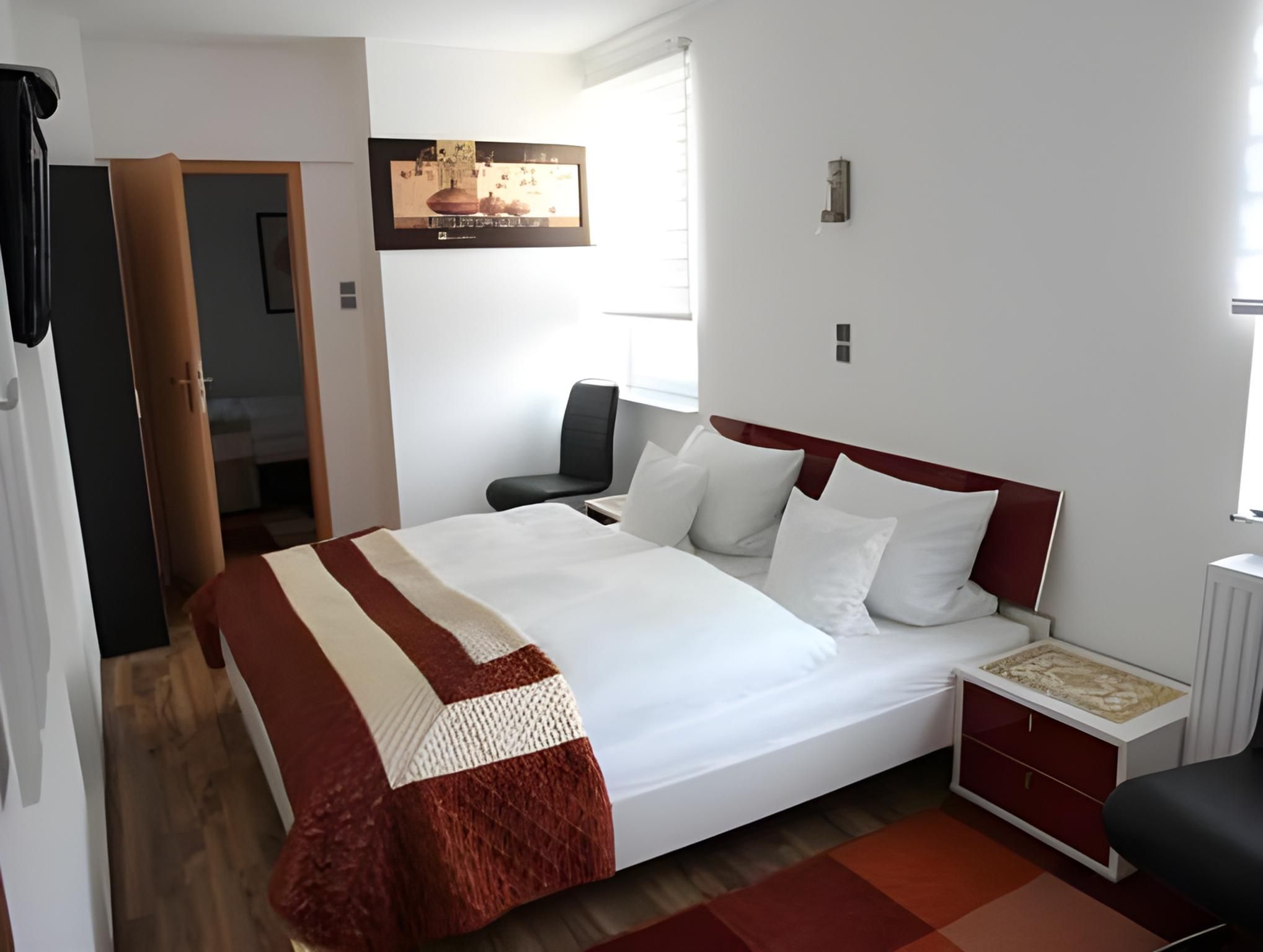 Family Room (4 Adults)