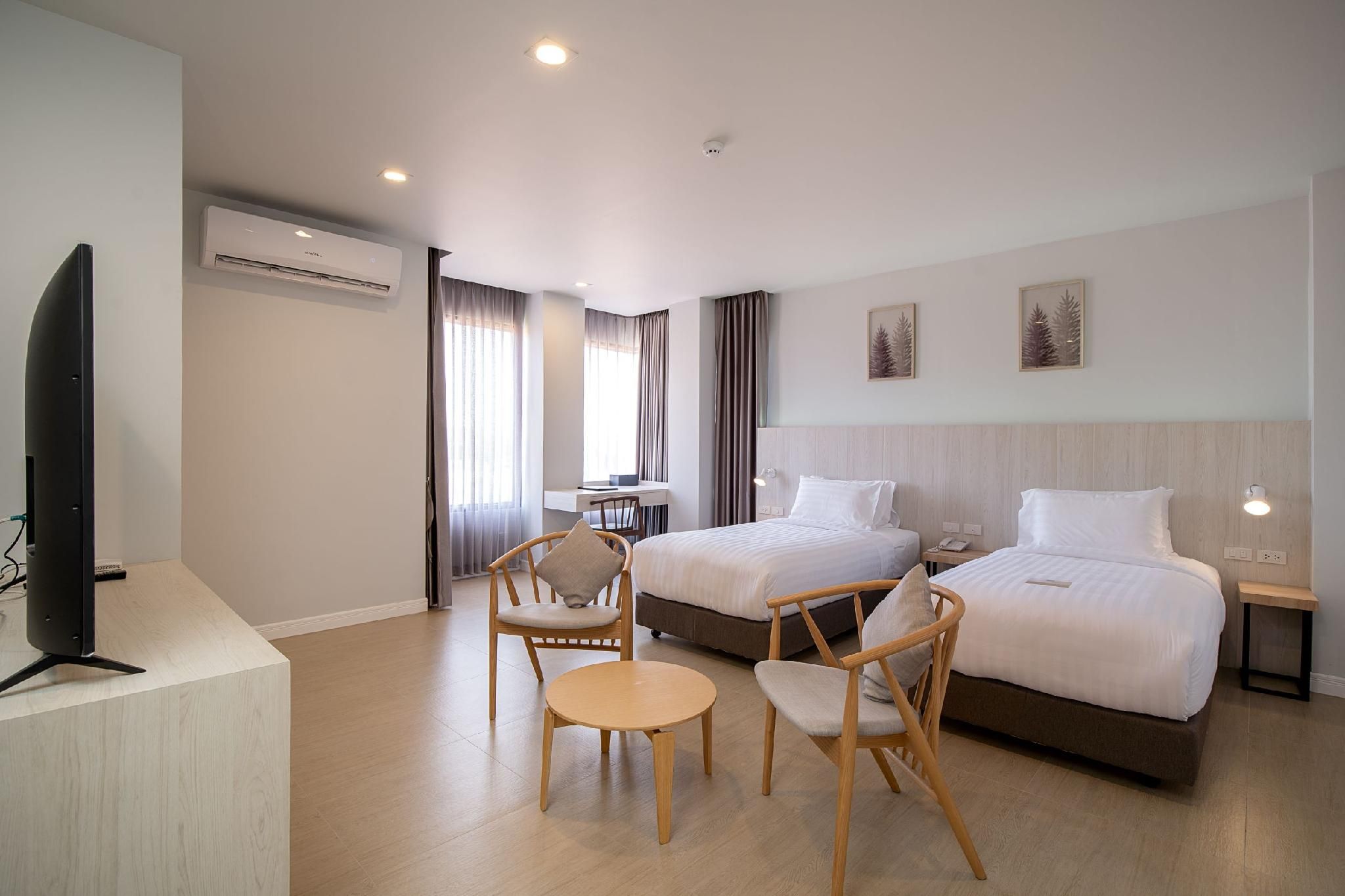The Pride Hotel , Phitsanulok Corner Deluxe Twin Room