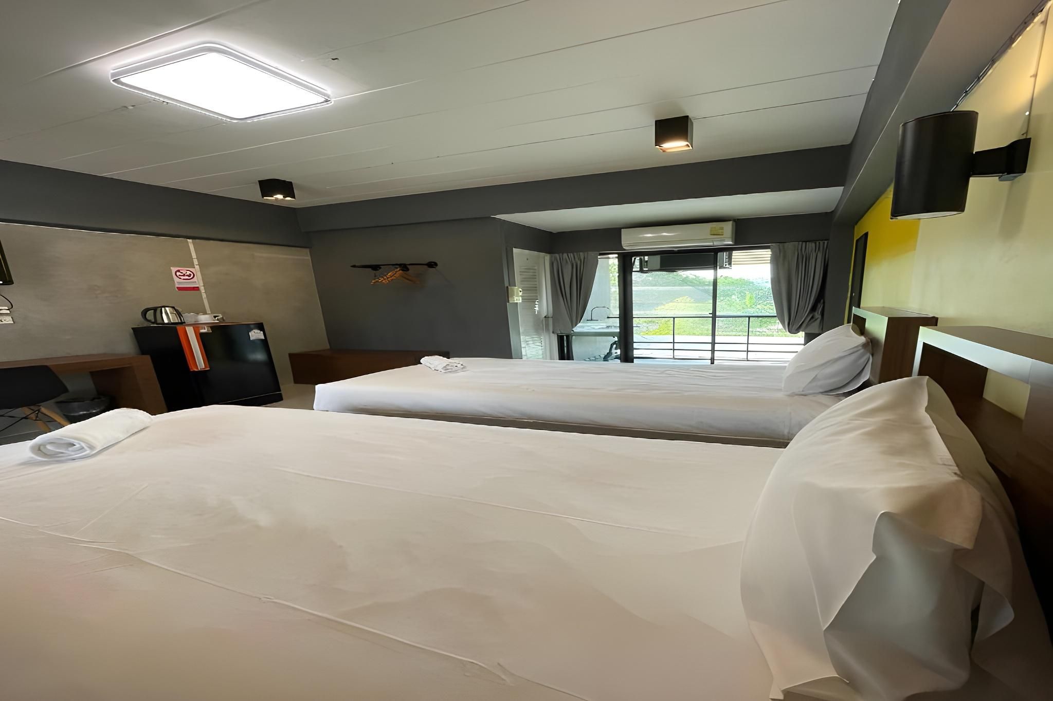 Elite Residence Phitsanulok Superior Twin Room 2