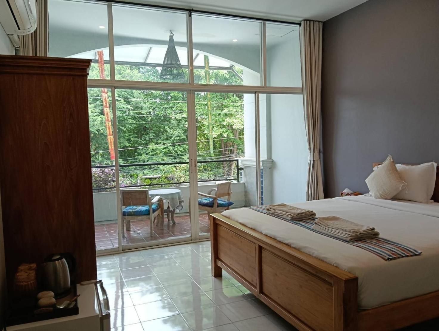 Deluxe Double Room with Balcony