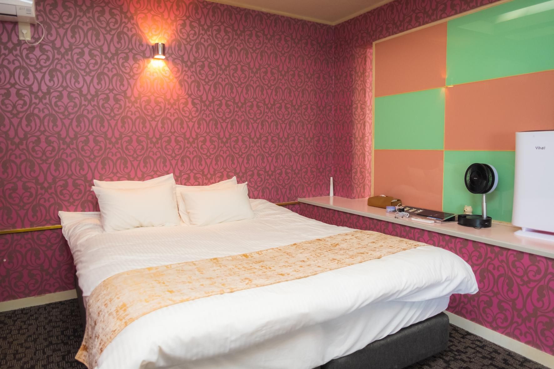 King Room with Sofa Fridge Non-Smoking