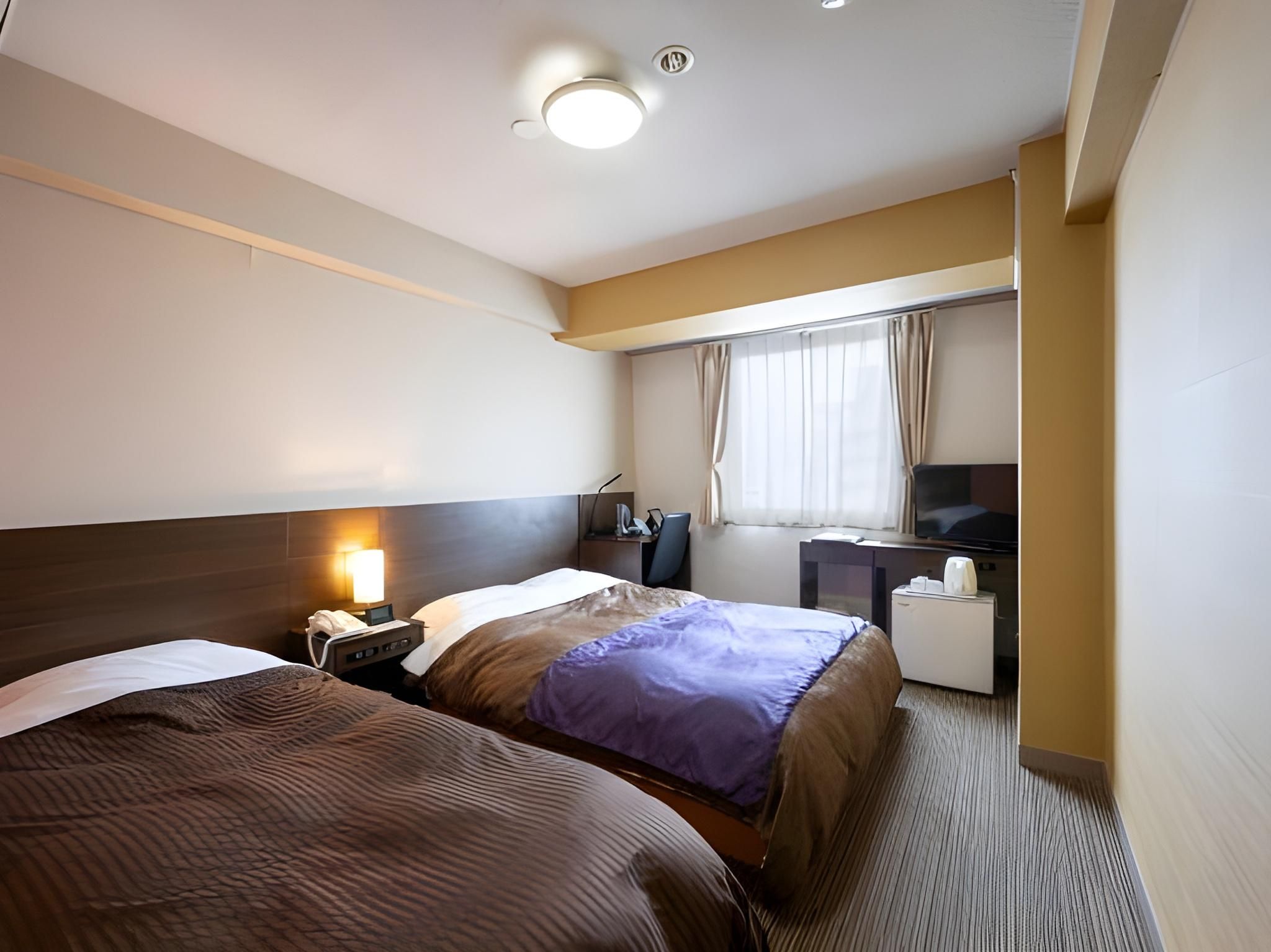 Twin Room - Non-Smoking