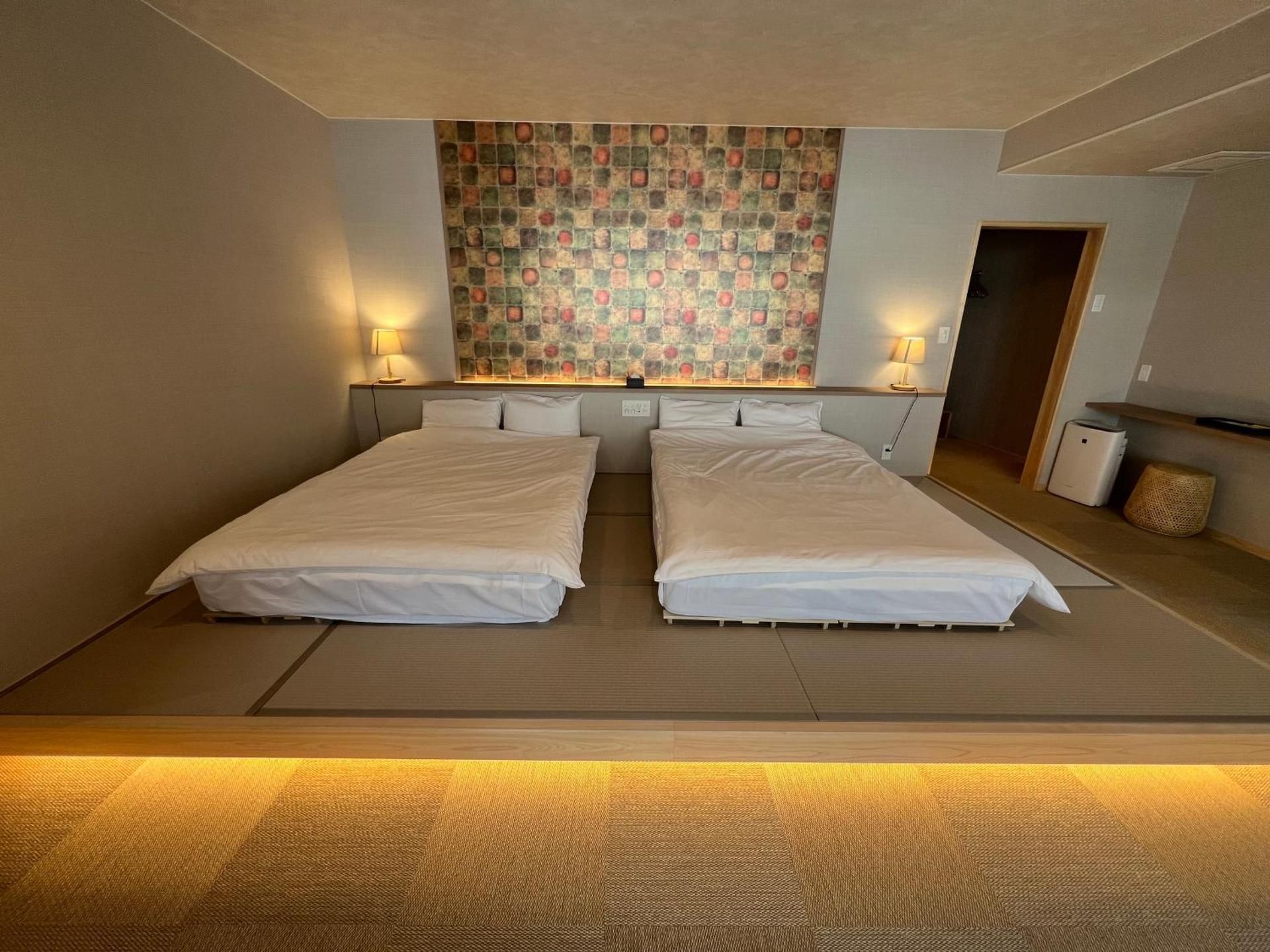 Twin Room with Bathroom