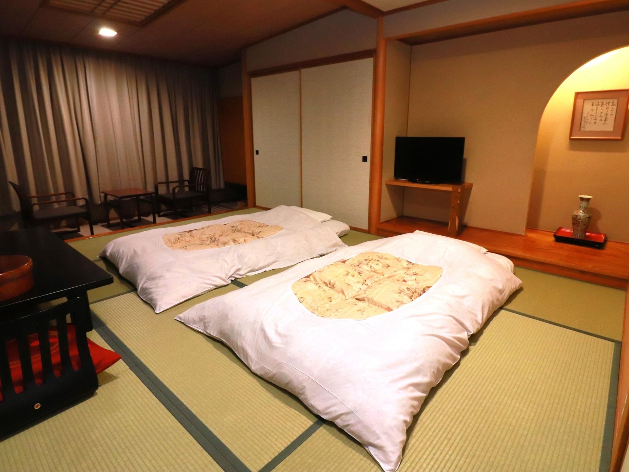 Japanese Style Room with 10 Tatami and Bathtub or Shower Booth - Non-Smoking, View Unspecified