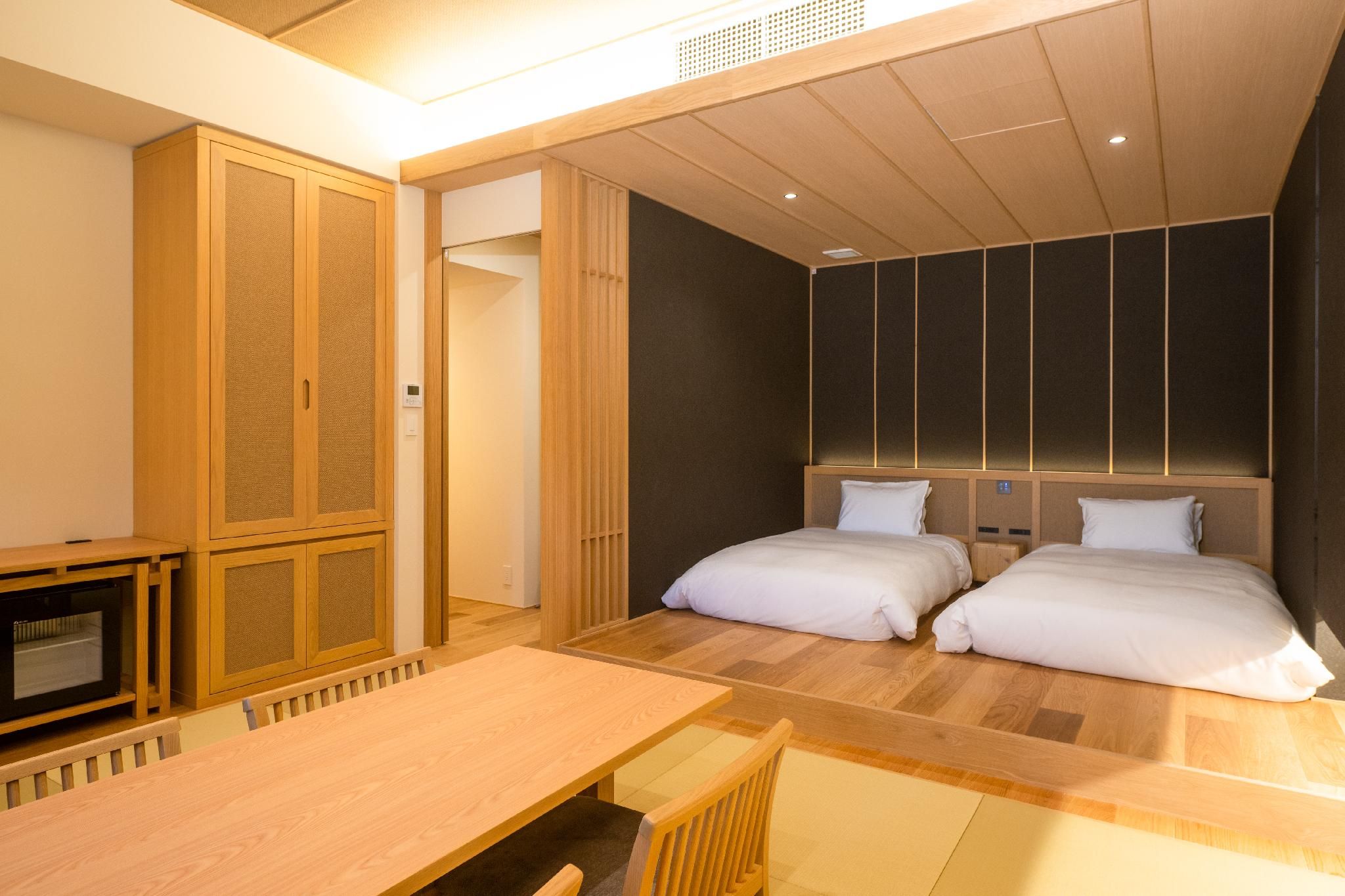 Japanese Style Room with Semi-Open Air Bath