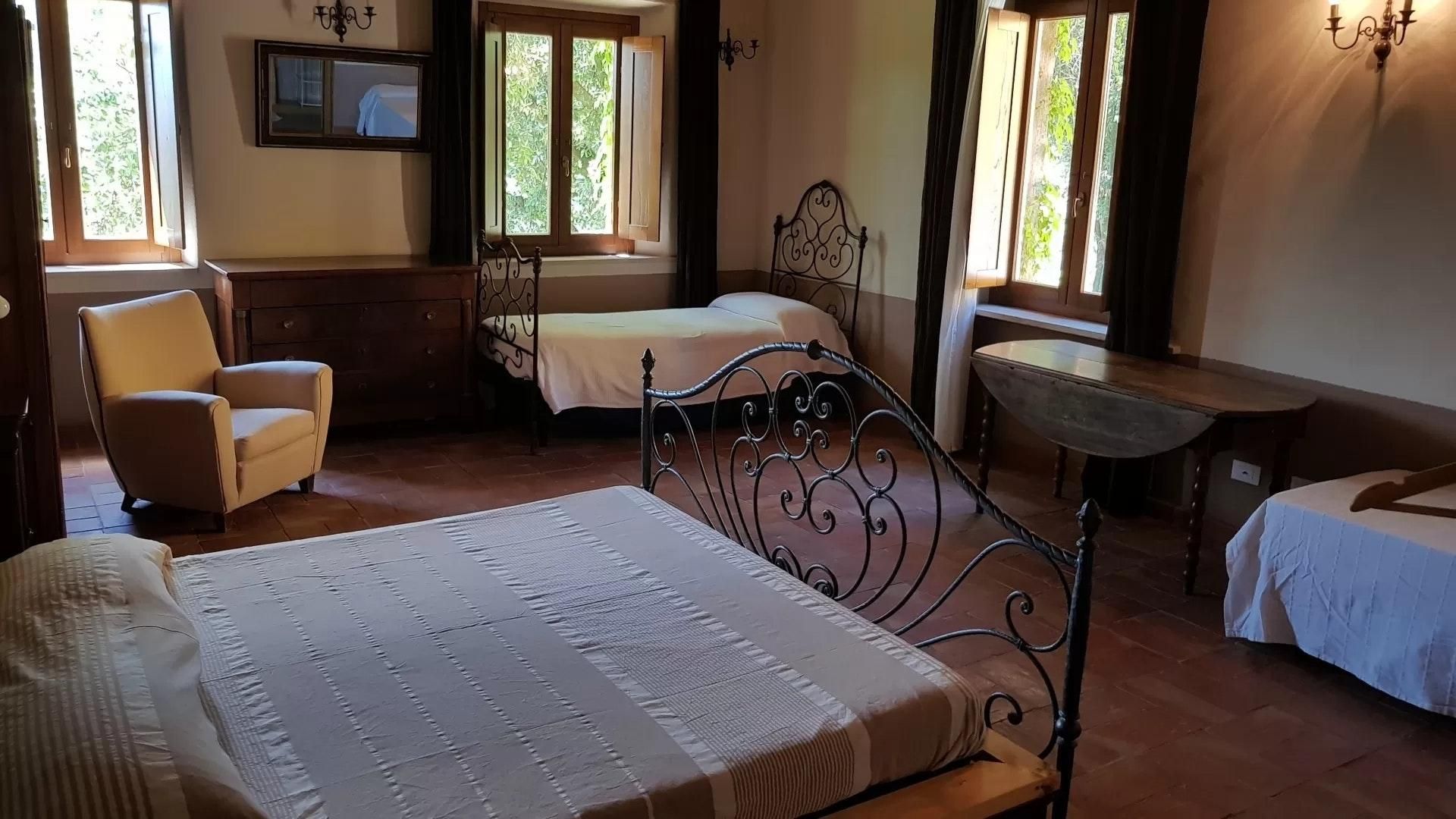 Quadruple luxury room