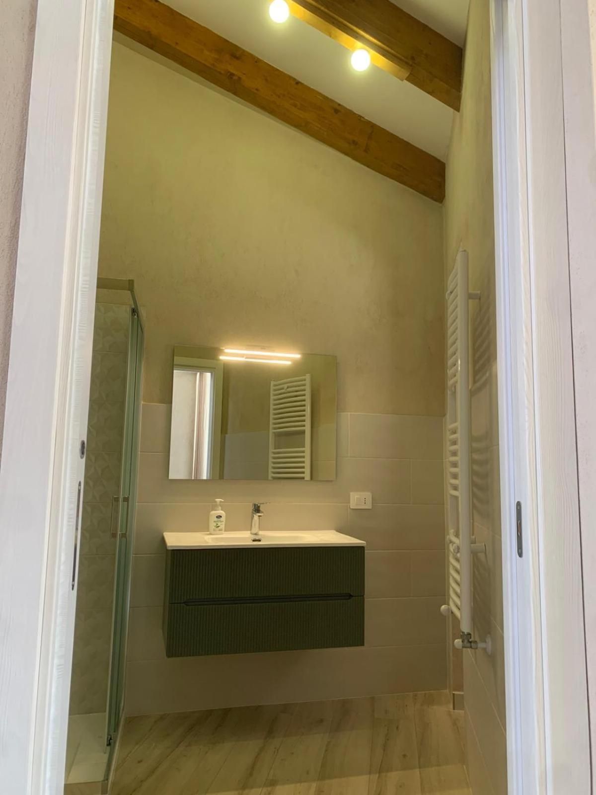 Santa Ciriaca - Aghia Kyriaki Deluxe Suite with Spa Bath 2