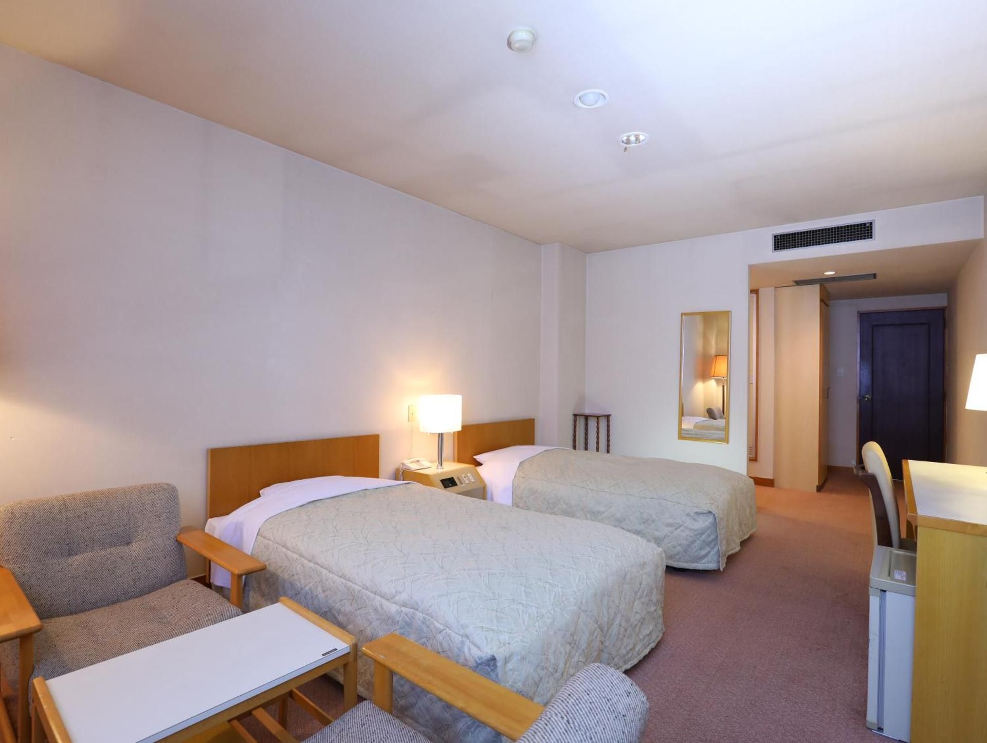 Deluxe Twin Room