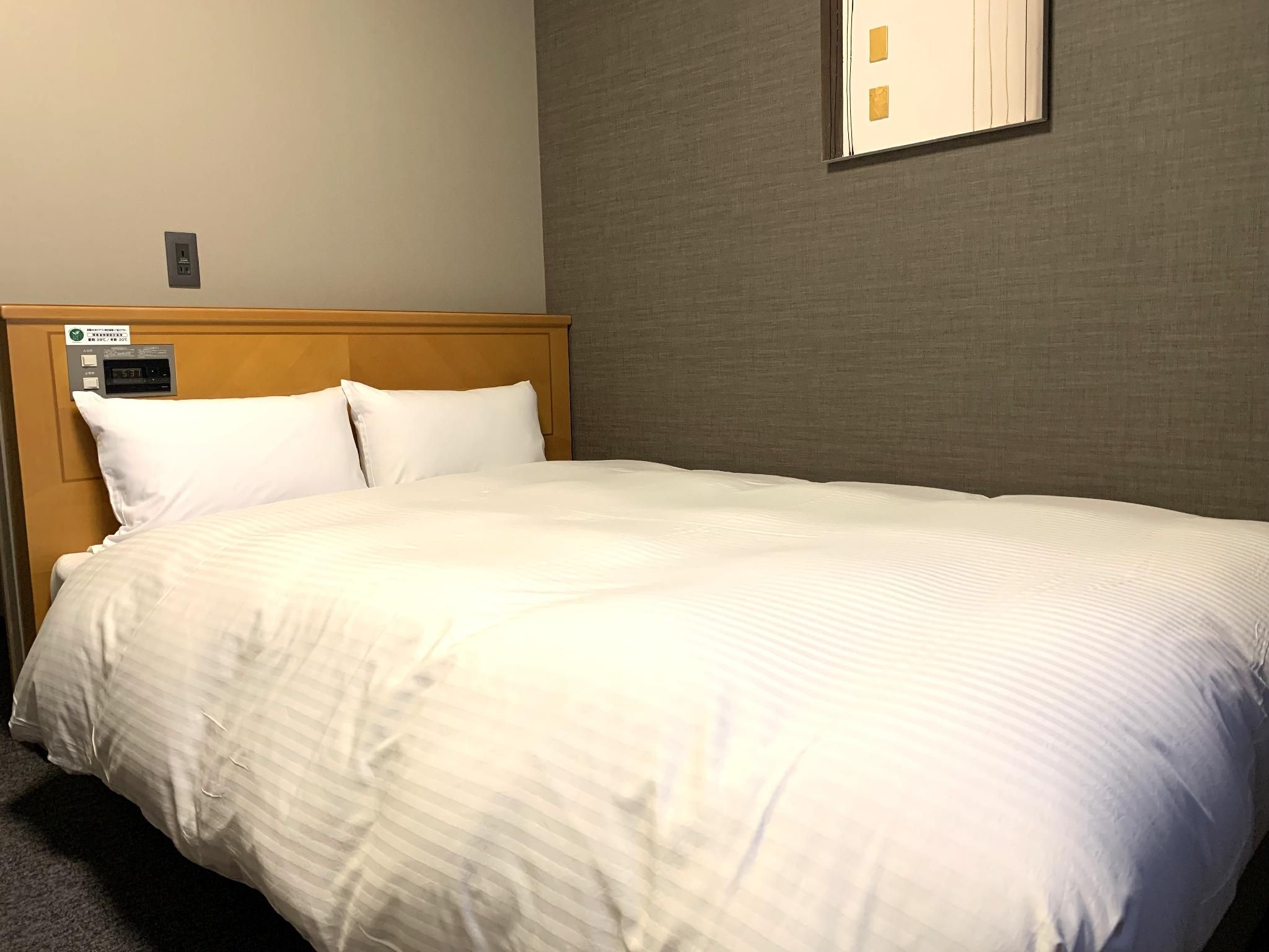 Semi-Double Room Non-Smoking