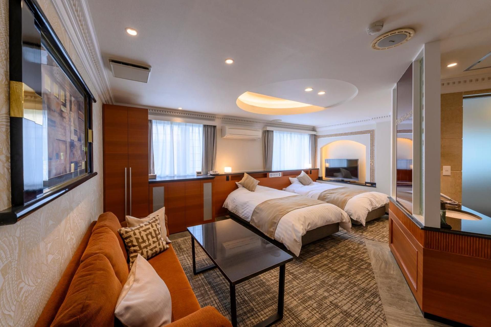 Superior Twin Room