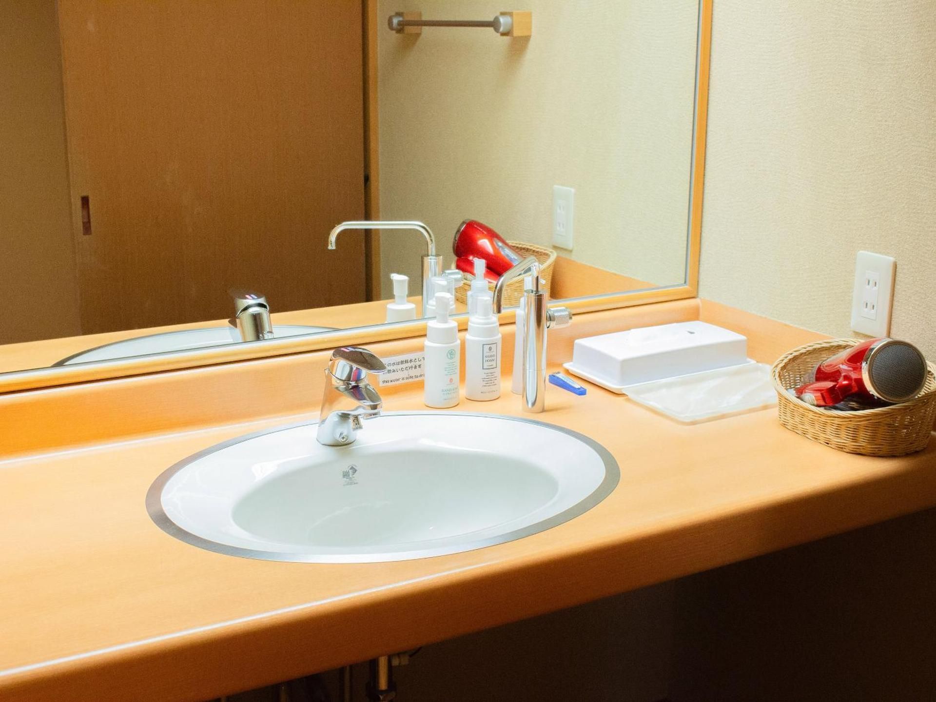 Quadruple Room with Shared Bathroom