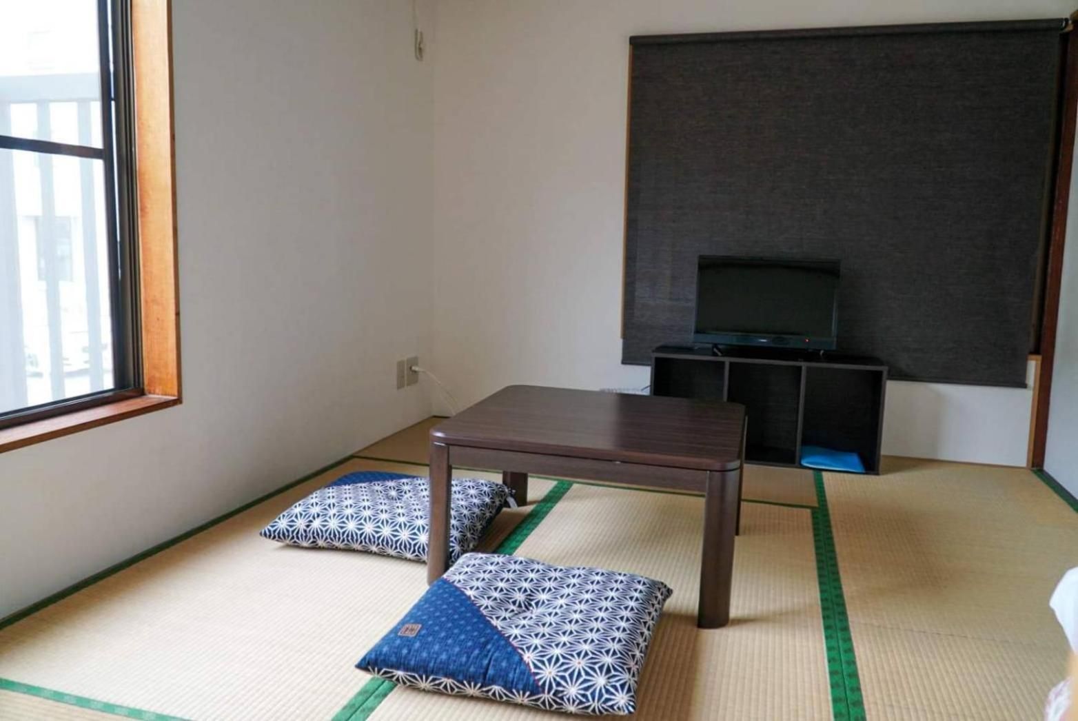 Economy Triple Room