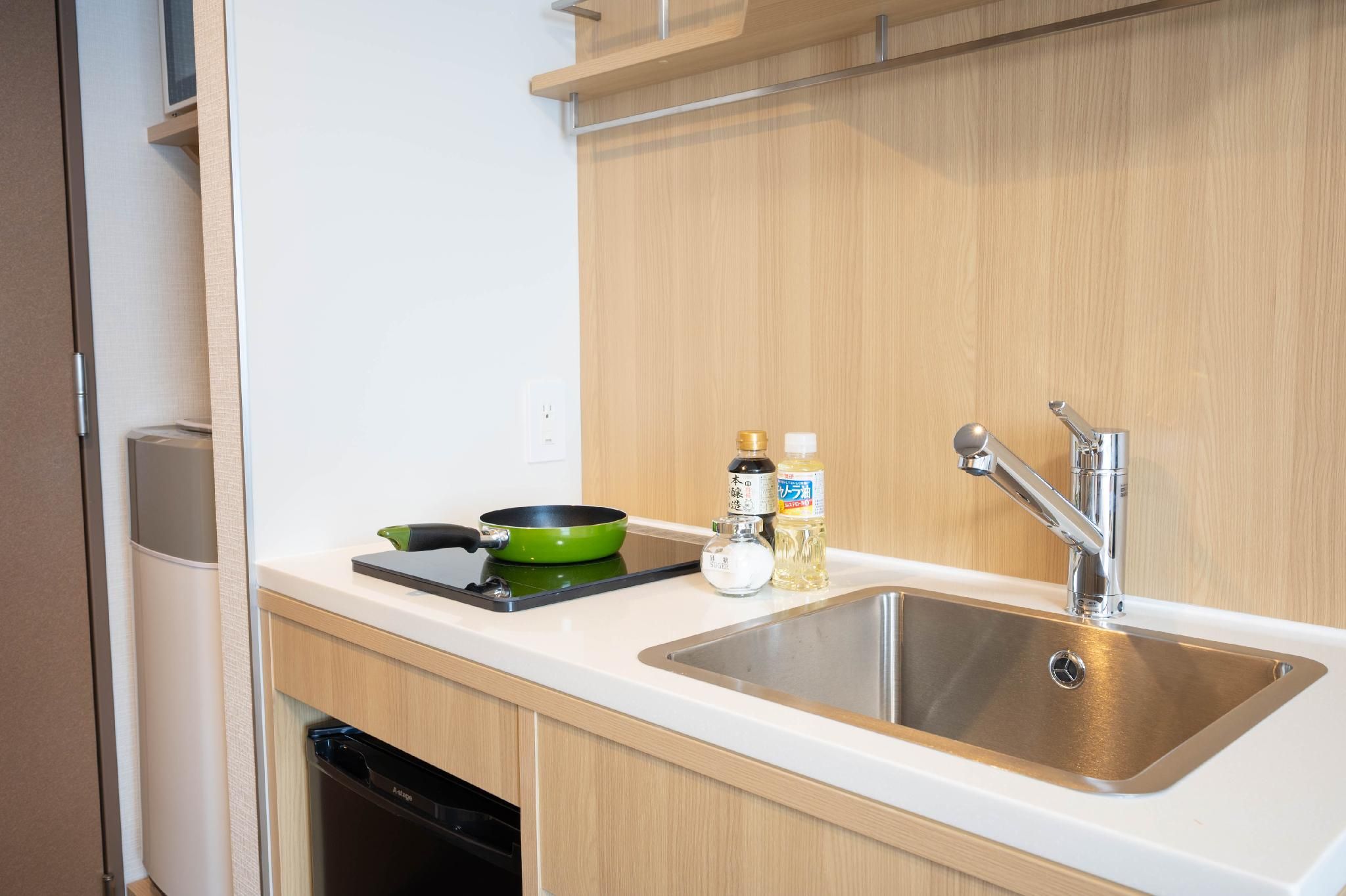 Double Kitchenette