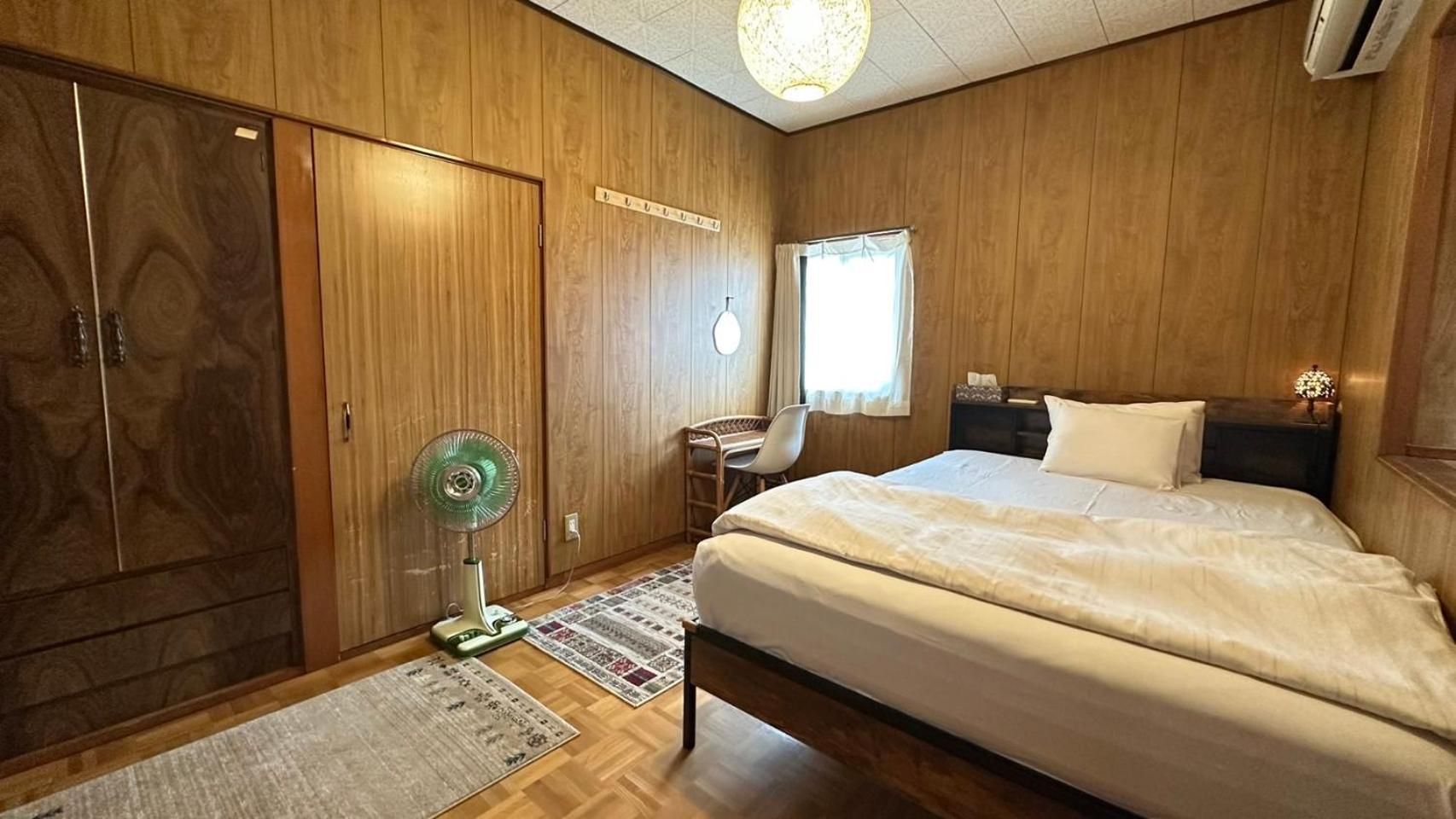 Standard Double Room with Shared Bathroom