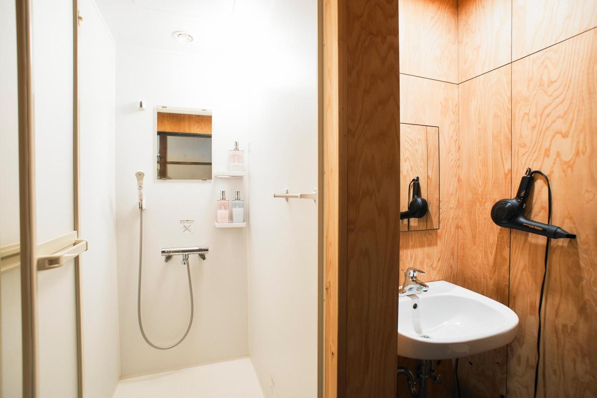 Japanese-Style Room