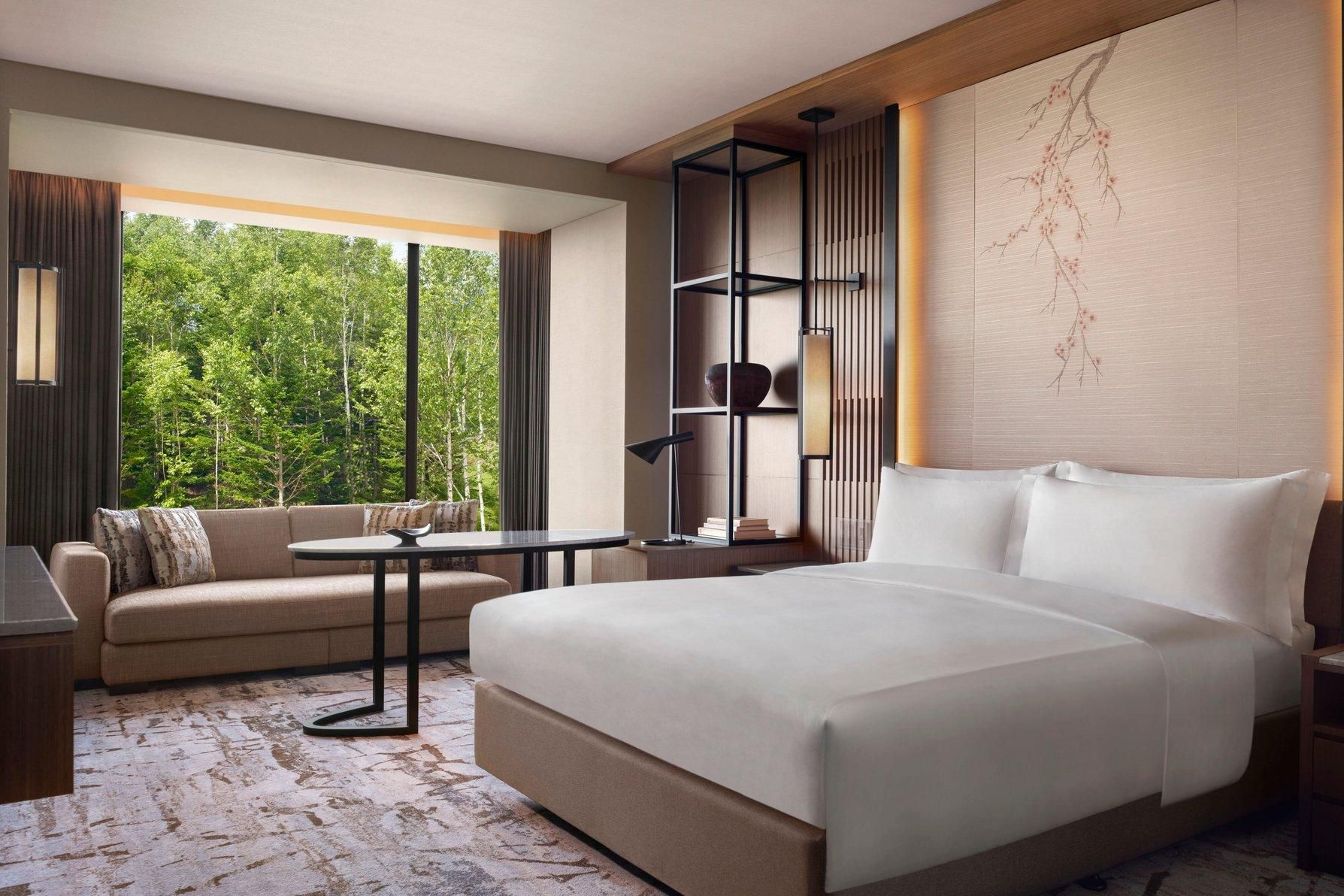 niseko reserve king, guest room, 1 king