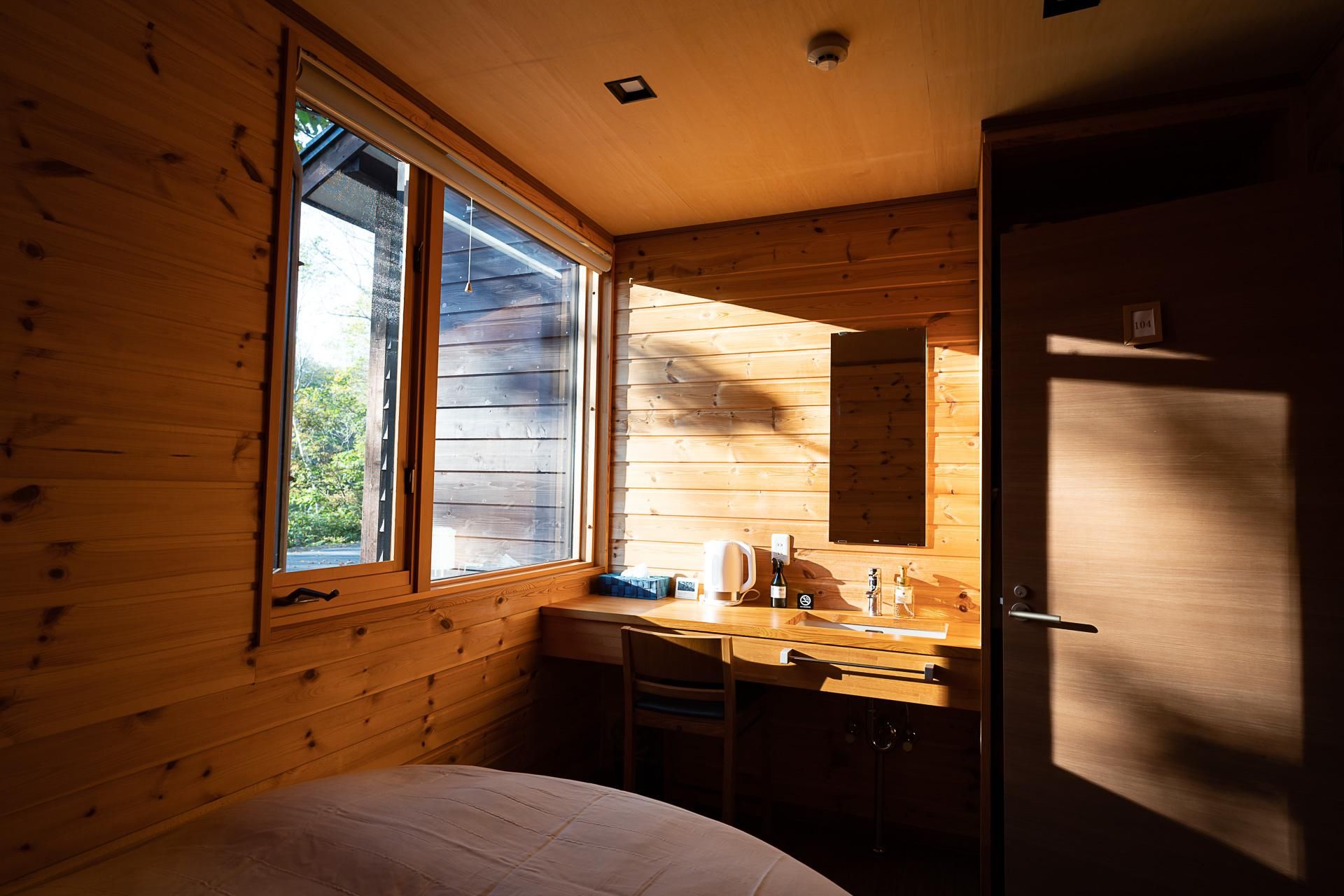 Standard Single Non - Smoking