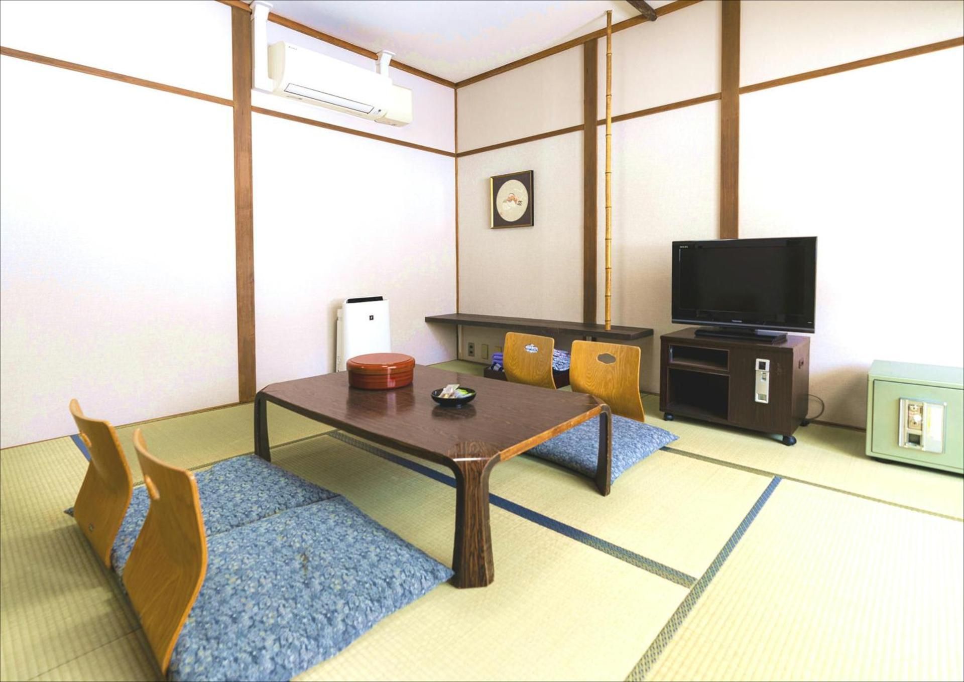 Japanese style room