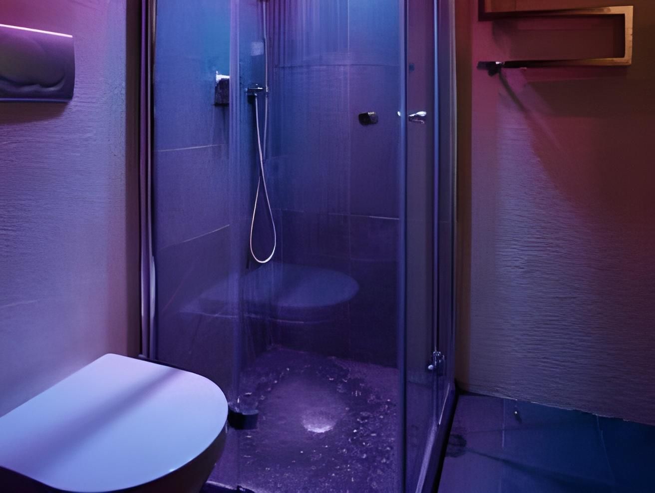 La Loggia Historic Resort King Room with Garden View 3