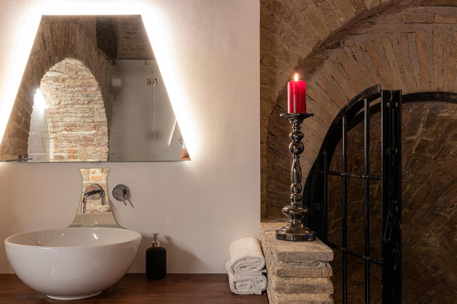 Inferno e Paradiso Superior King Room 2