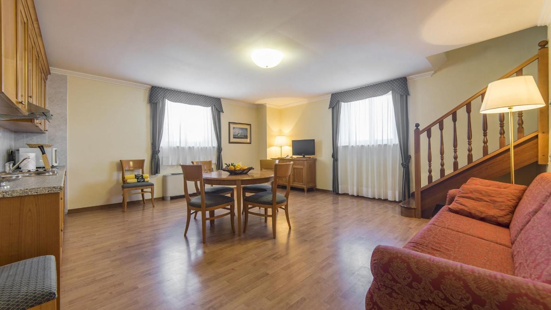 Two-Bedroom Apartment - Split Level