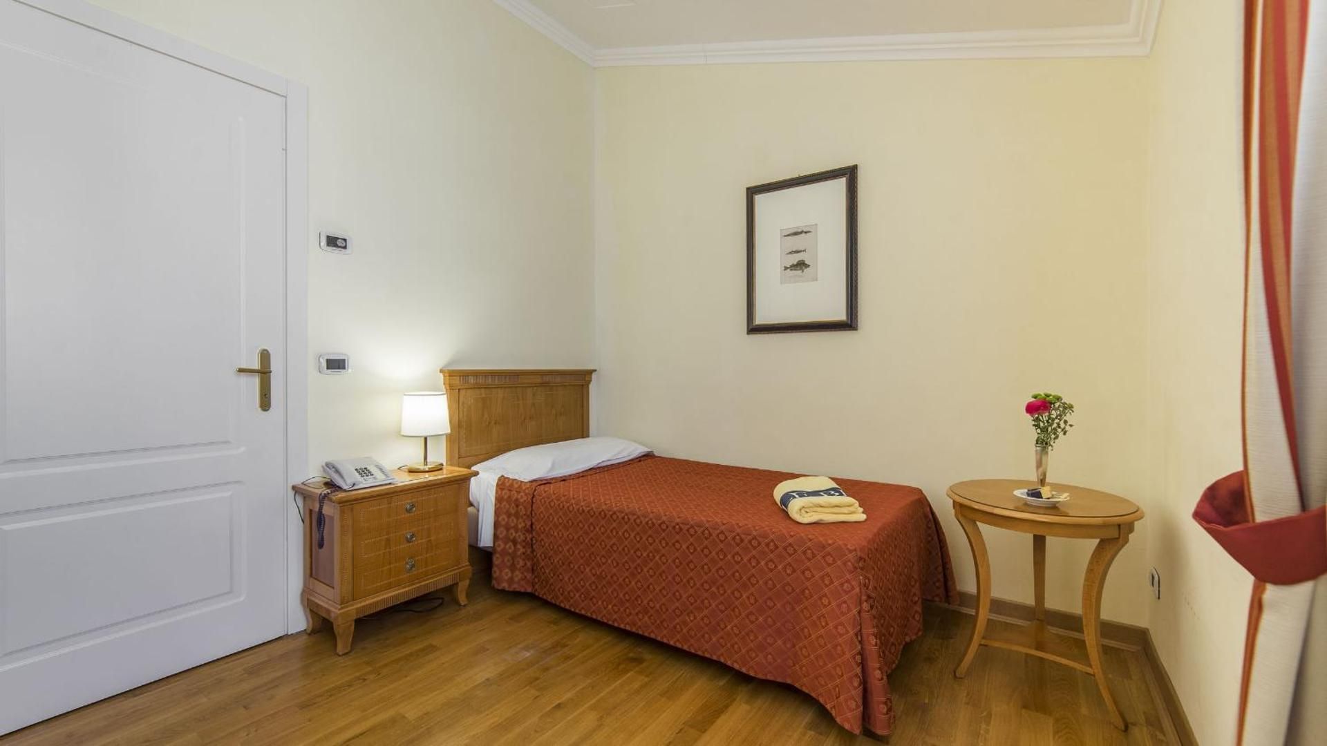 Single Room