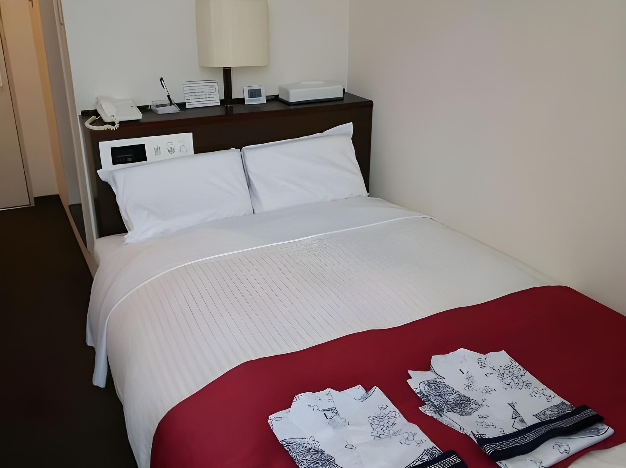 Small Double Room Smoking
