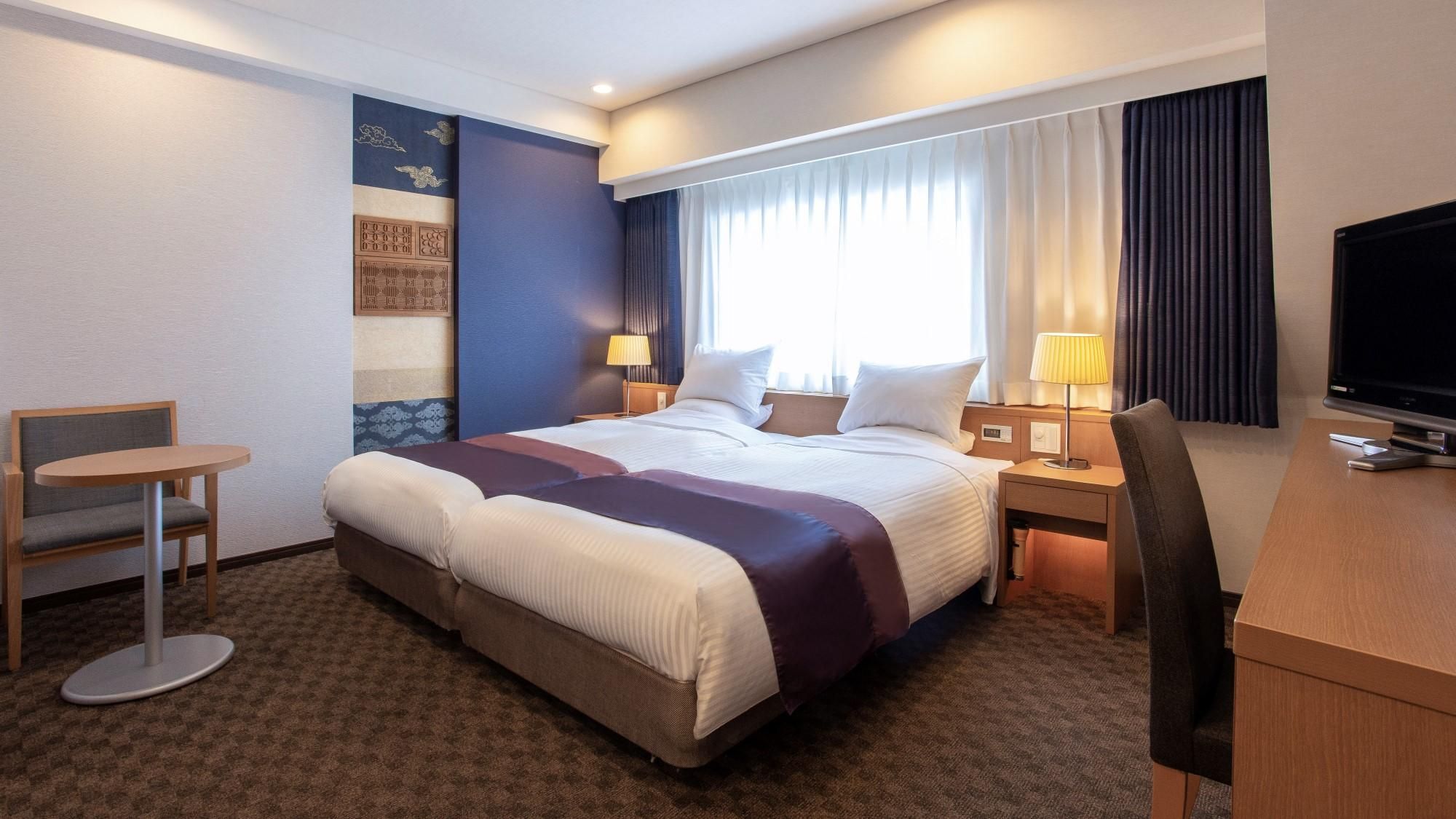 Universal Deluxe Twin Room - Non-Smoking