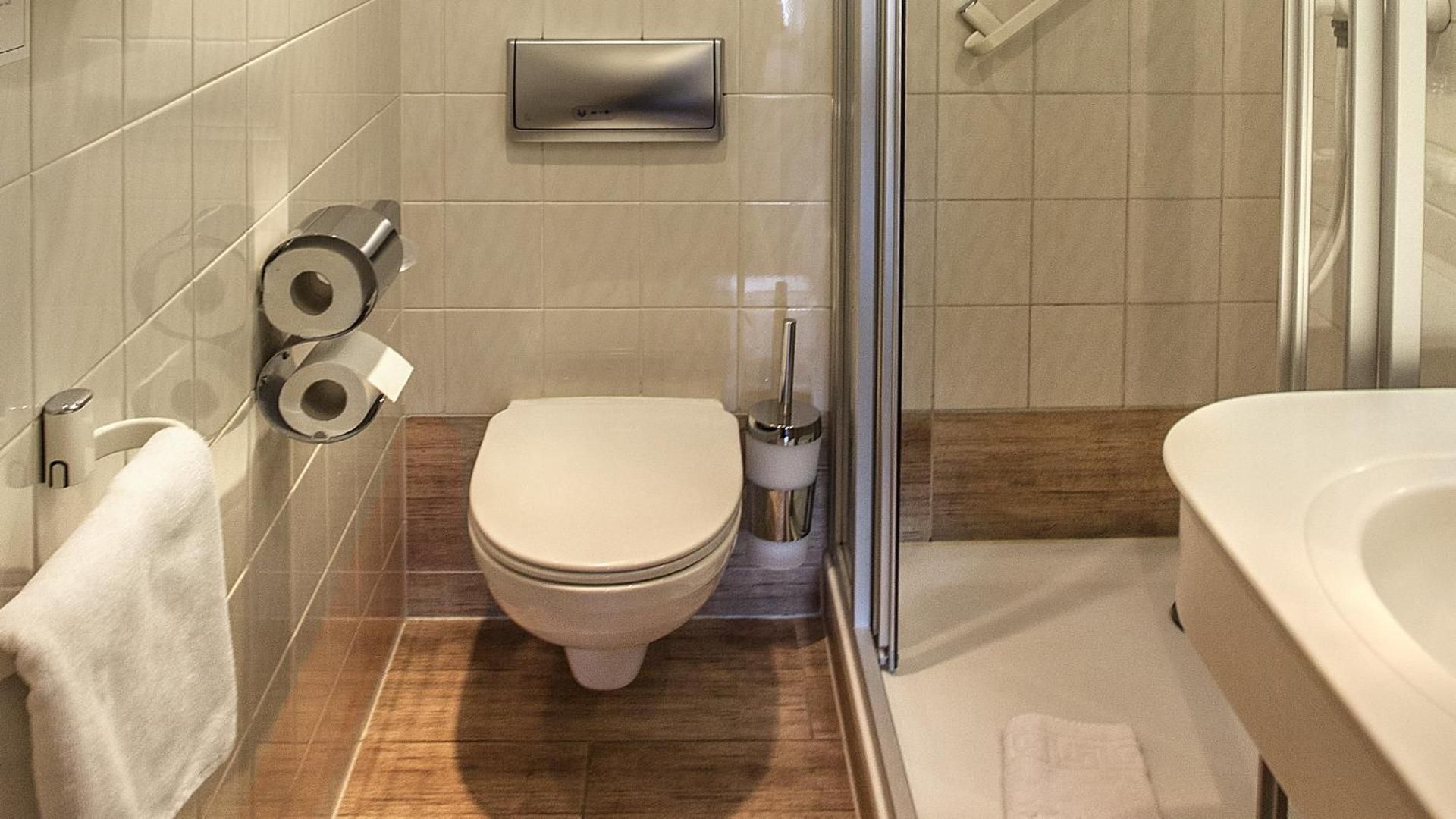 Hotel Zur Post Trier Budget Single Room 3