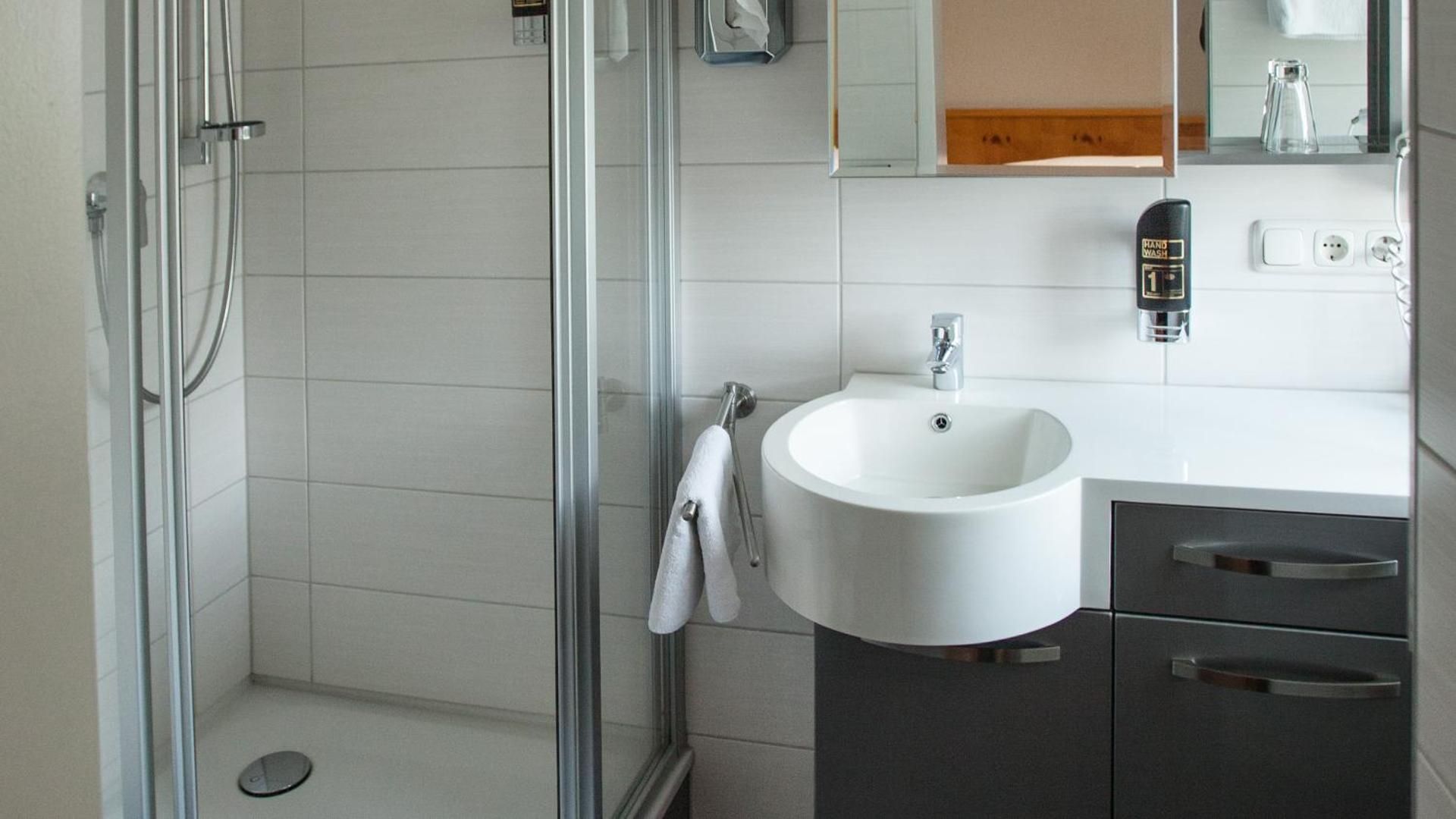 Hotel Zur Post Trier Budget Single Room 2