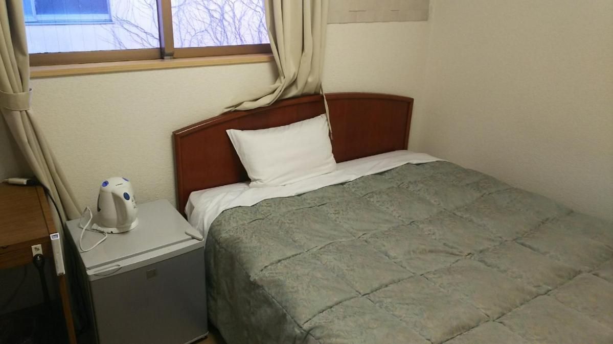 Single Room - Non-Smoking