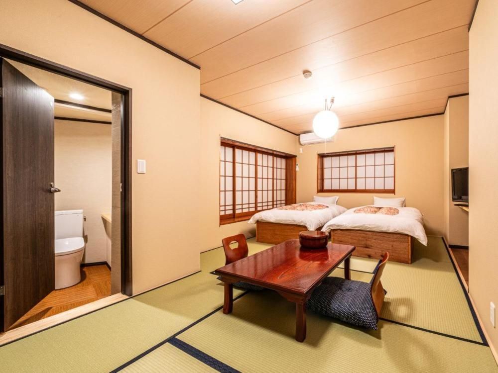 Twin Room with Shared Bathroom