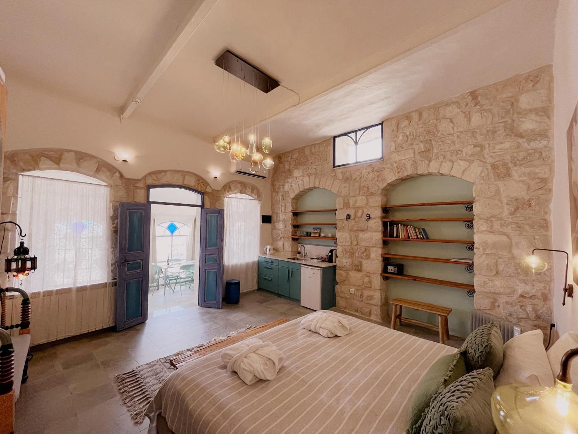 Mountain View Suite