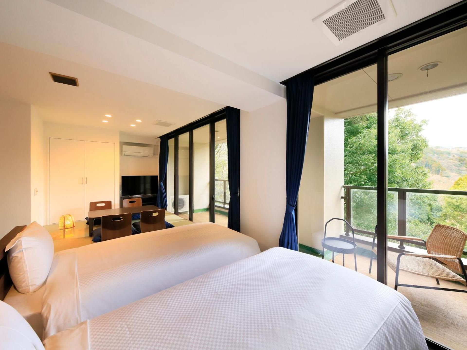 Triple Room with Private Bathroom