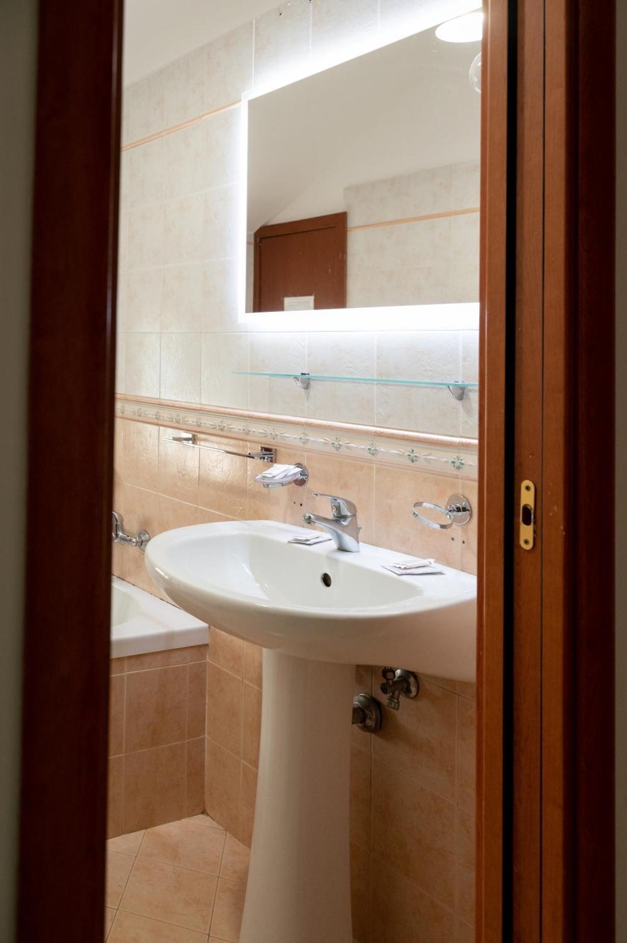 Double Room with Shared Bathroom - Separate Building