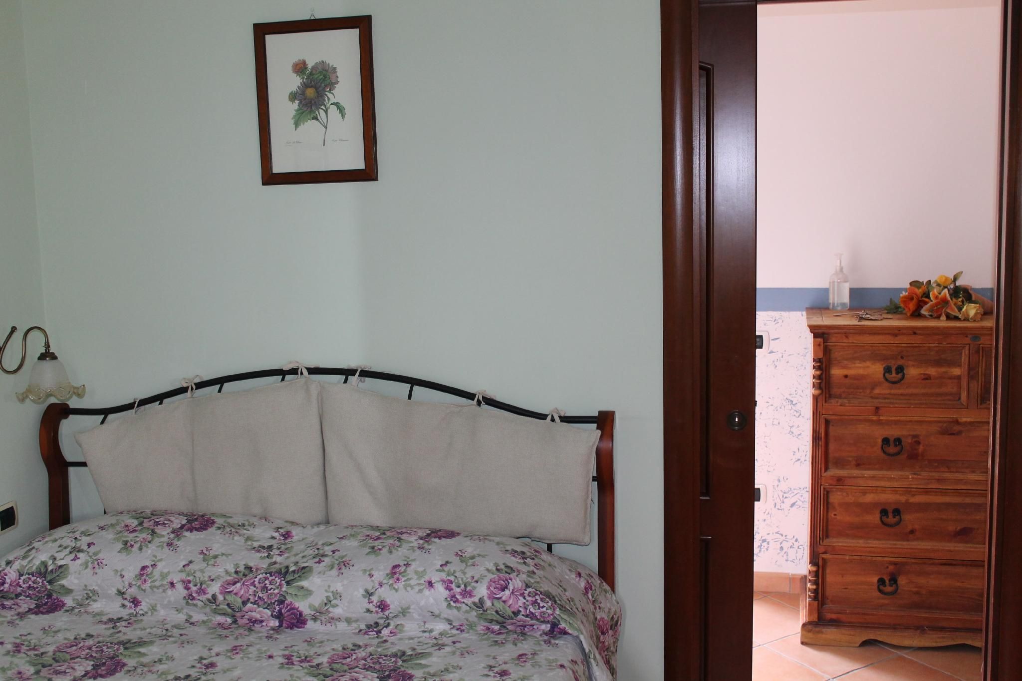 Economy Double Room with Garden View