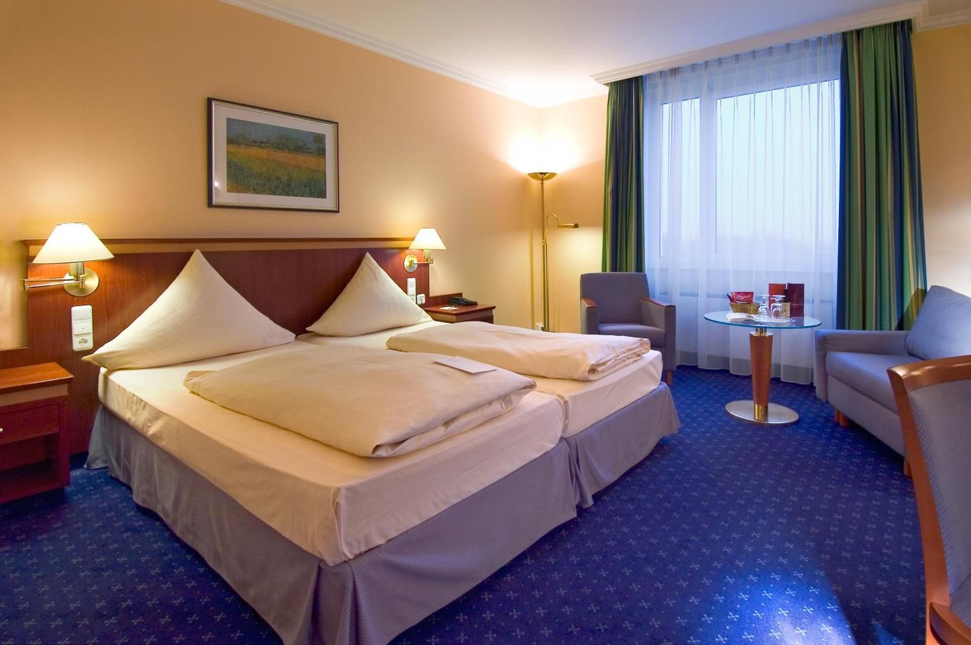 Standard Double Bed