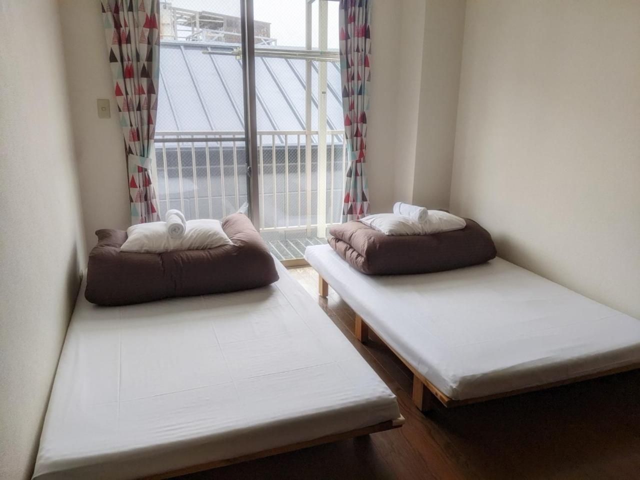 Twin Room with Shared Bathroom