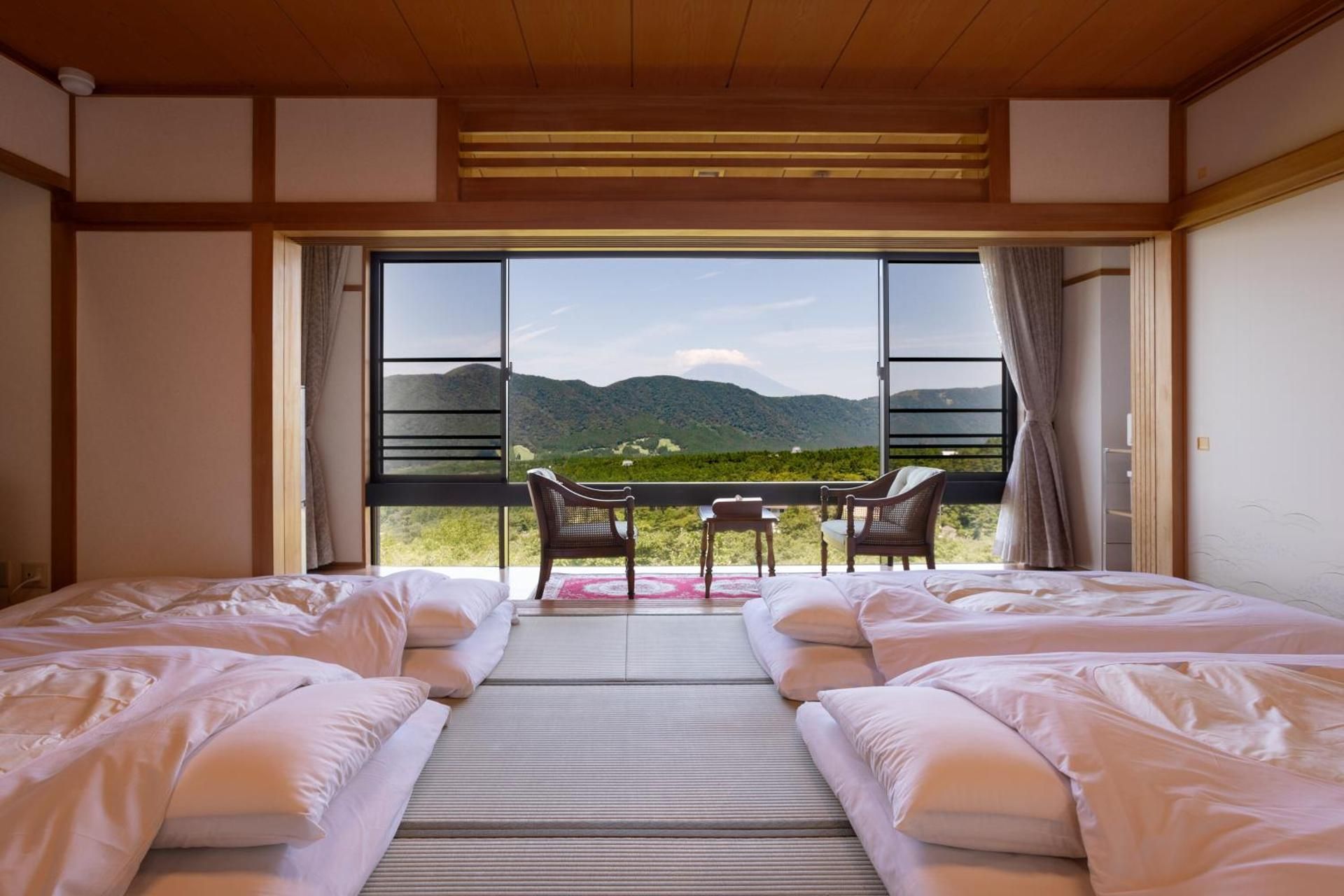 Family Room with Lake View