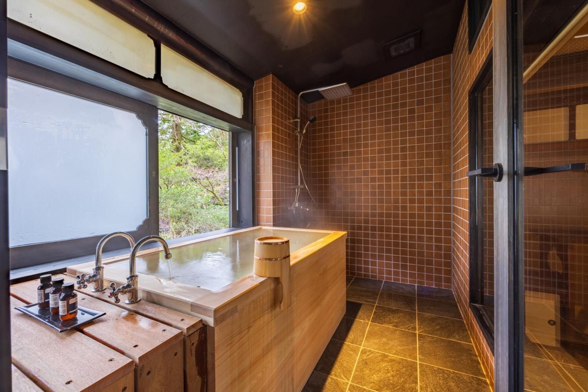 Twin Room with Bathroom