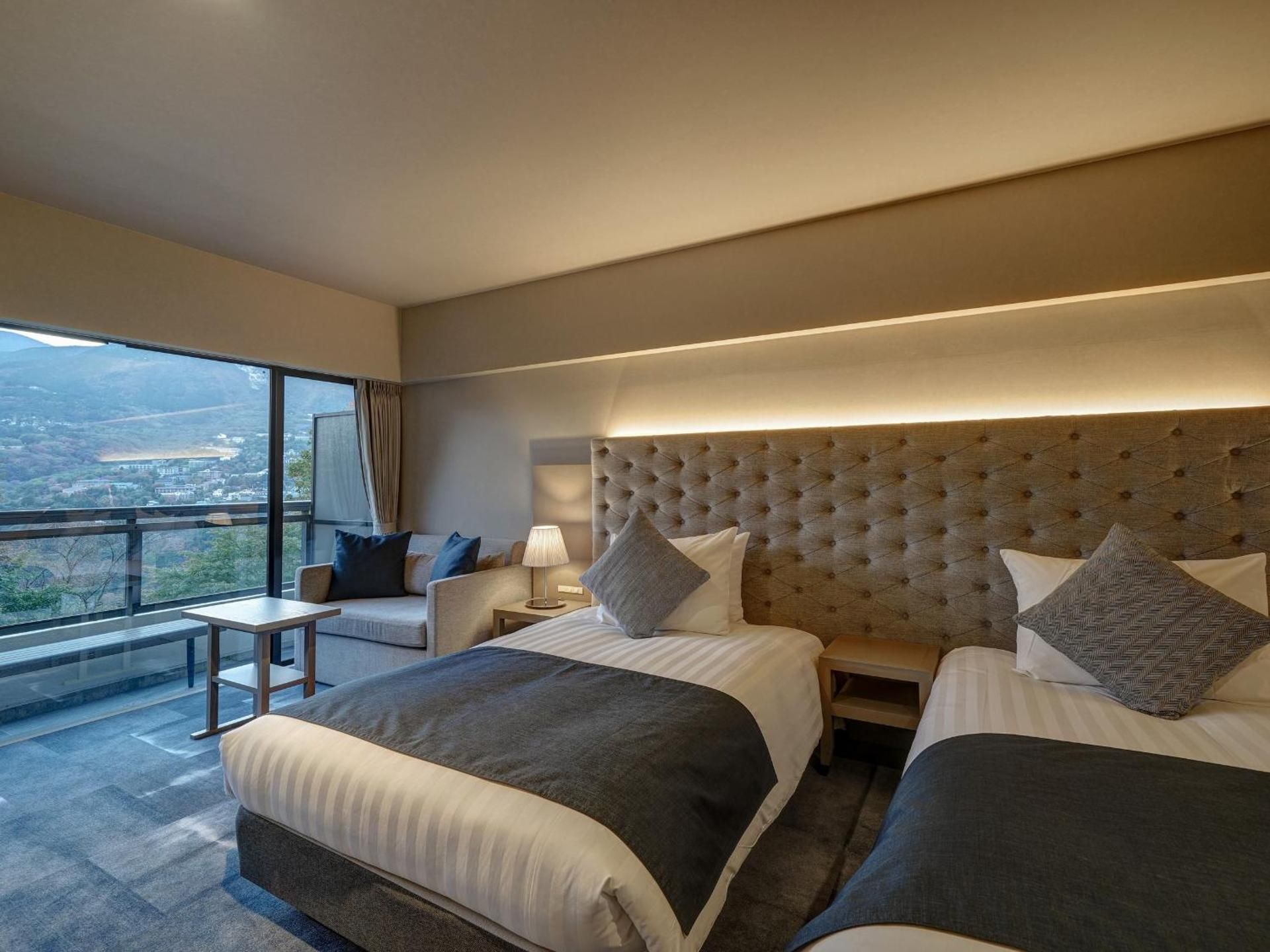Standard Twin Room with Sofa - Non-Smoking