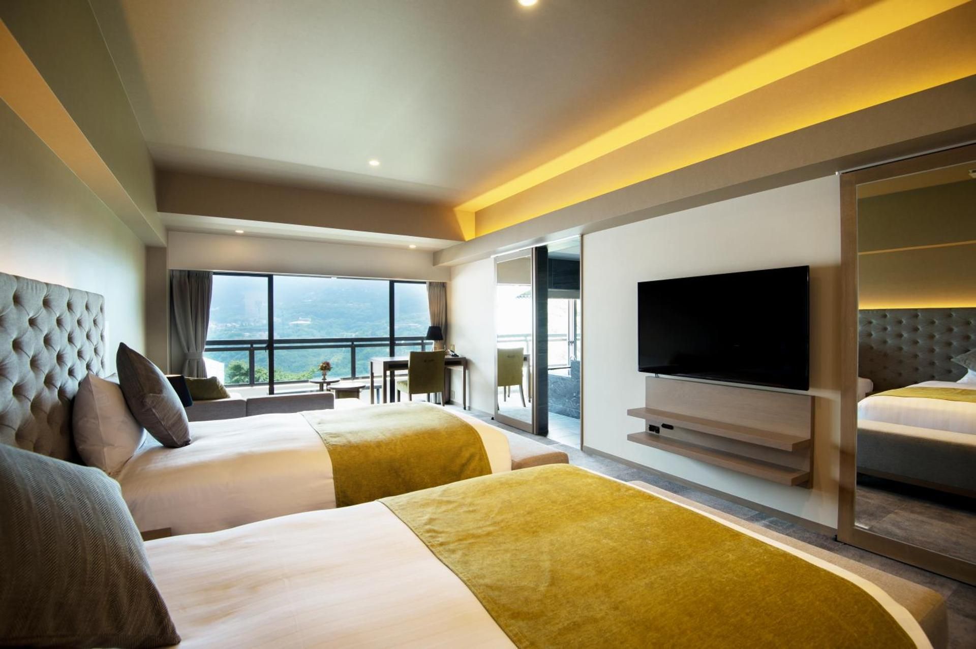 Suite with Open Air Bath - Non-Smoking