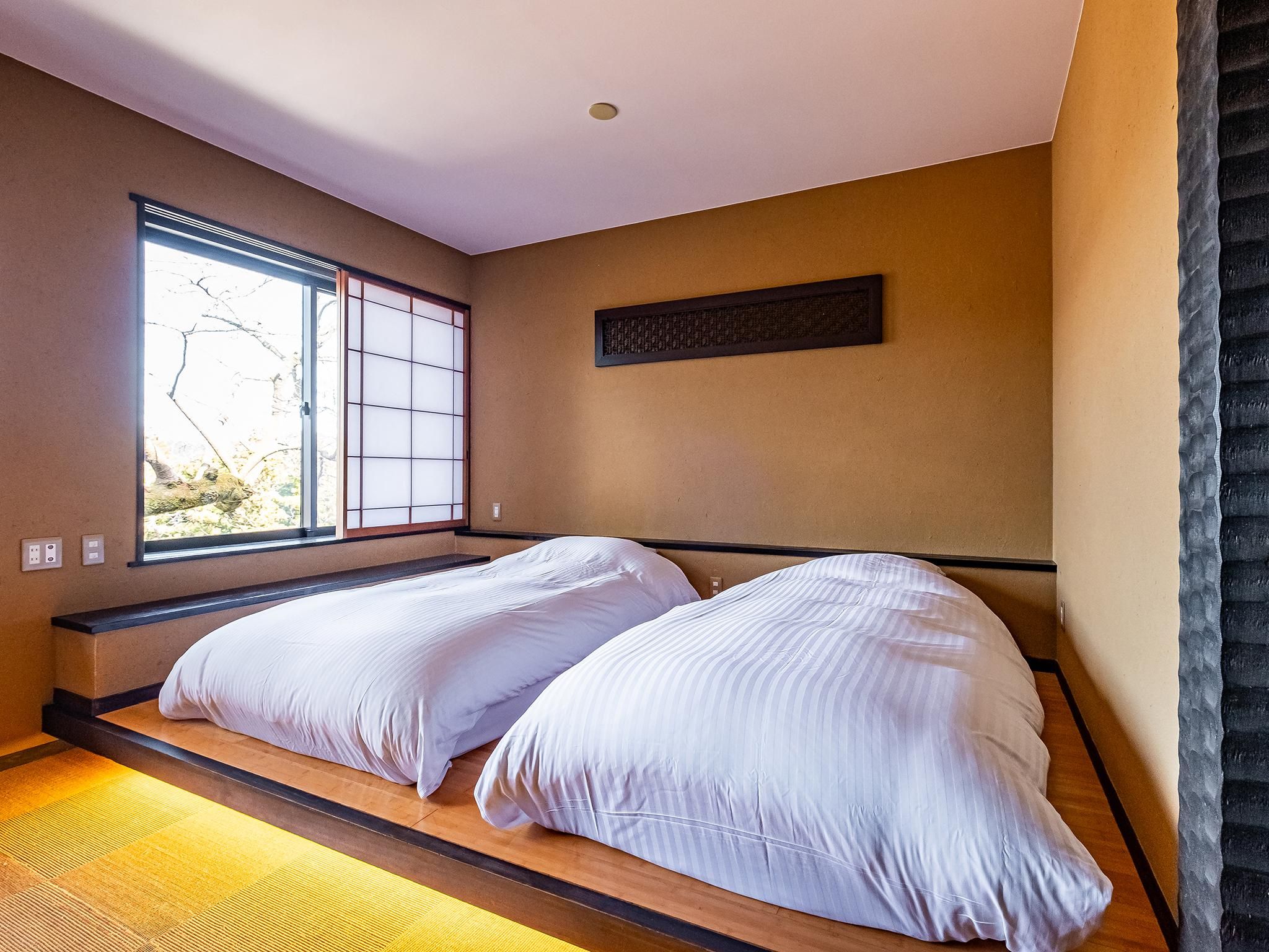 Japanese-Western Double or Twin Room 35 Sqm - Separate Guest Room with Open-air Bath for 3 People