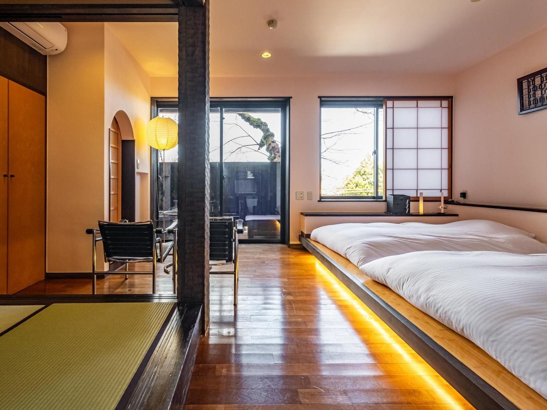 Japanese and Western style room 35㎡ Double or Twin Room with private open-air bath
